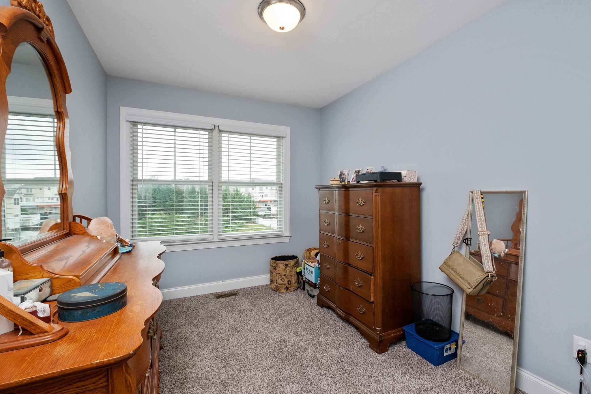 380 TANZANITE DR