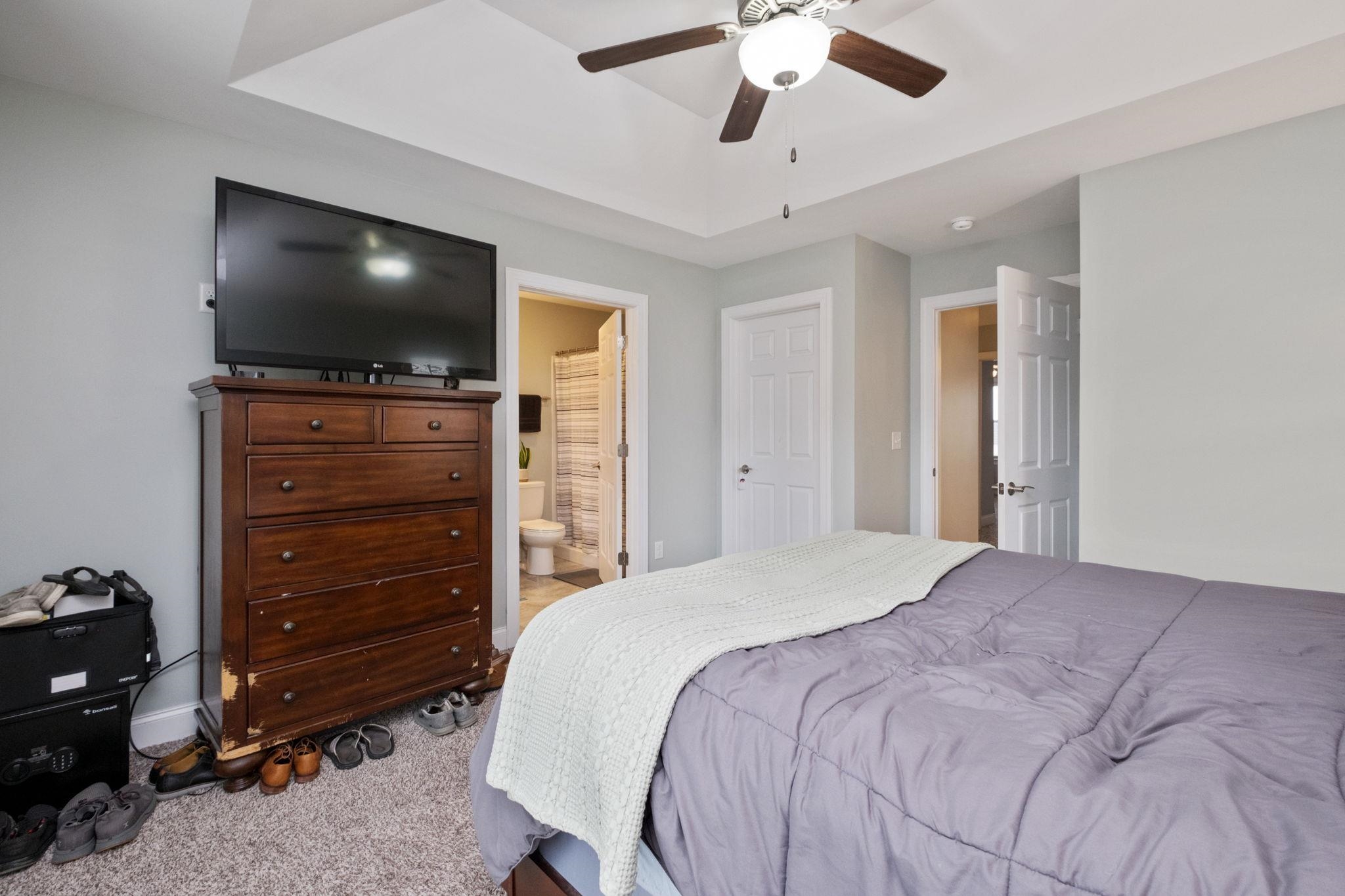 380 TANZANITE DR