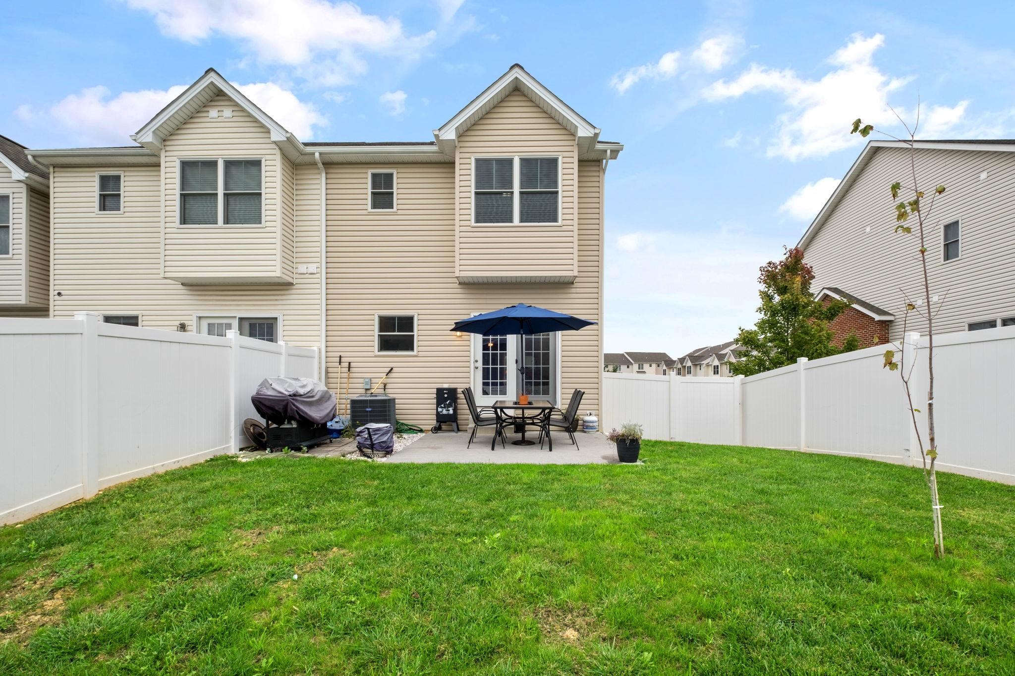 380 TANZANITE DR