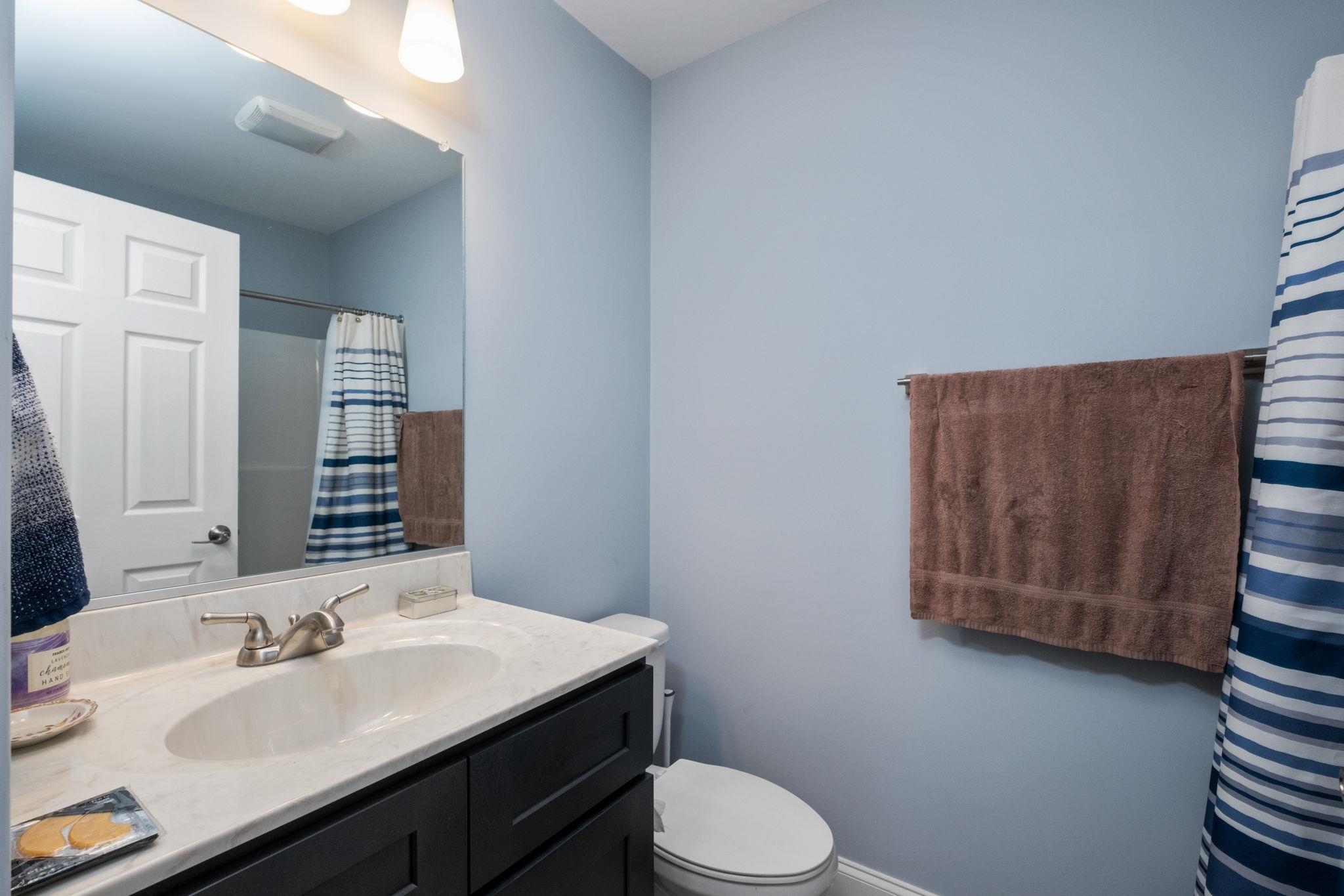 380 TANZANITE DR