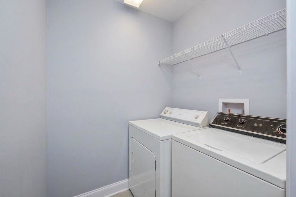 380 TANZANITE DR