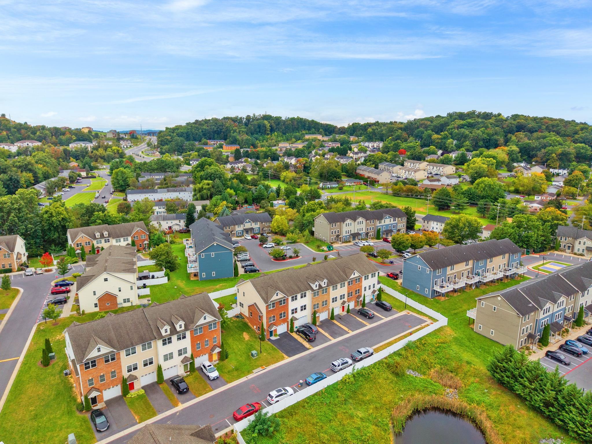 380 TANZANITE DR