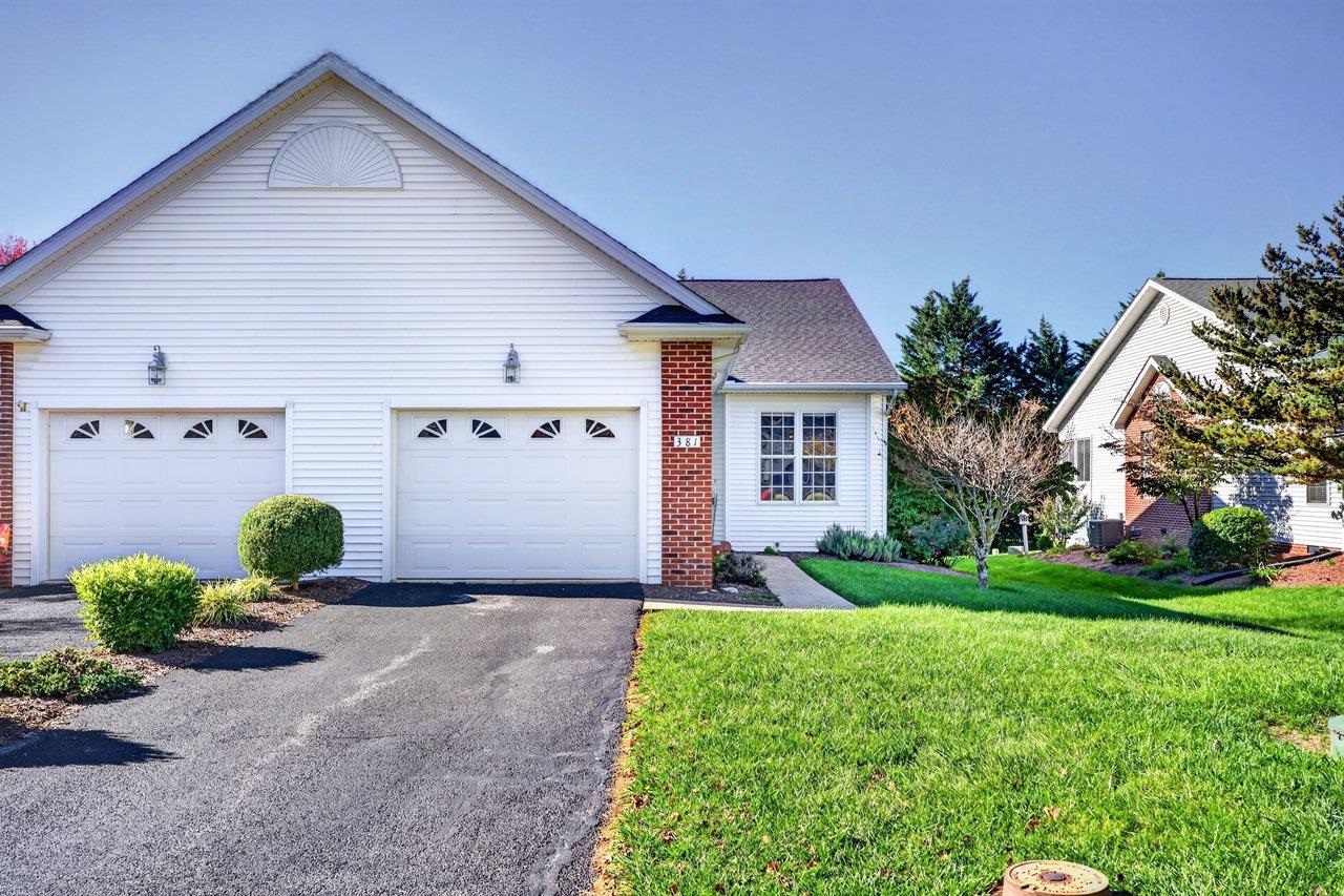 381 SPRING OAKS DR