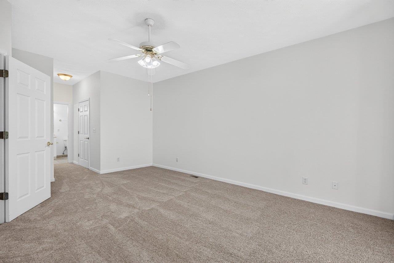 381 SPRING OAKS DR