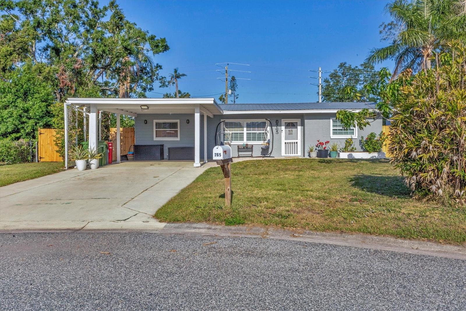 765 CARUSO PL