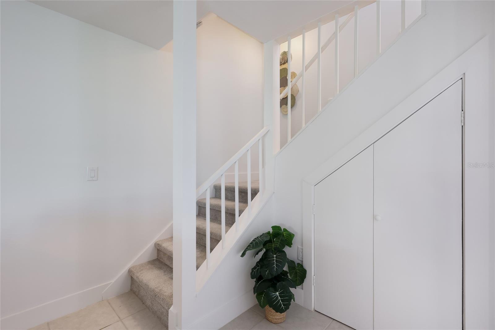 5860 MIDNIGHT PASS RD #23