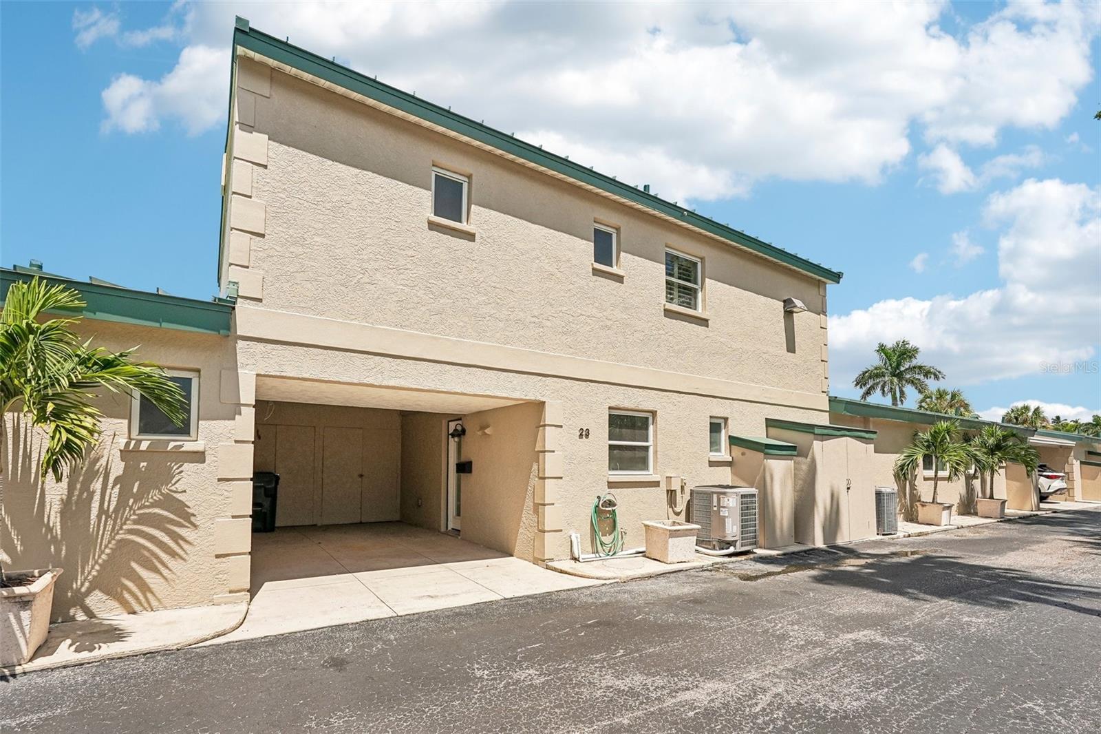 5860 MIDNIGHT PASS RD #23