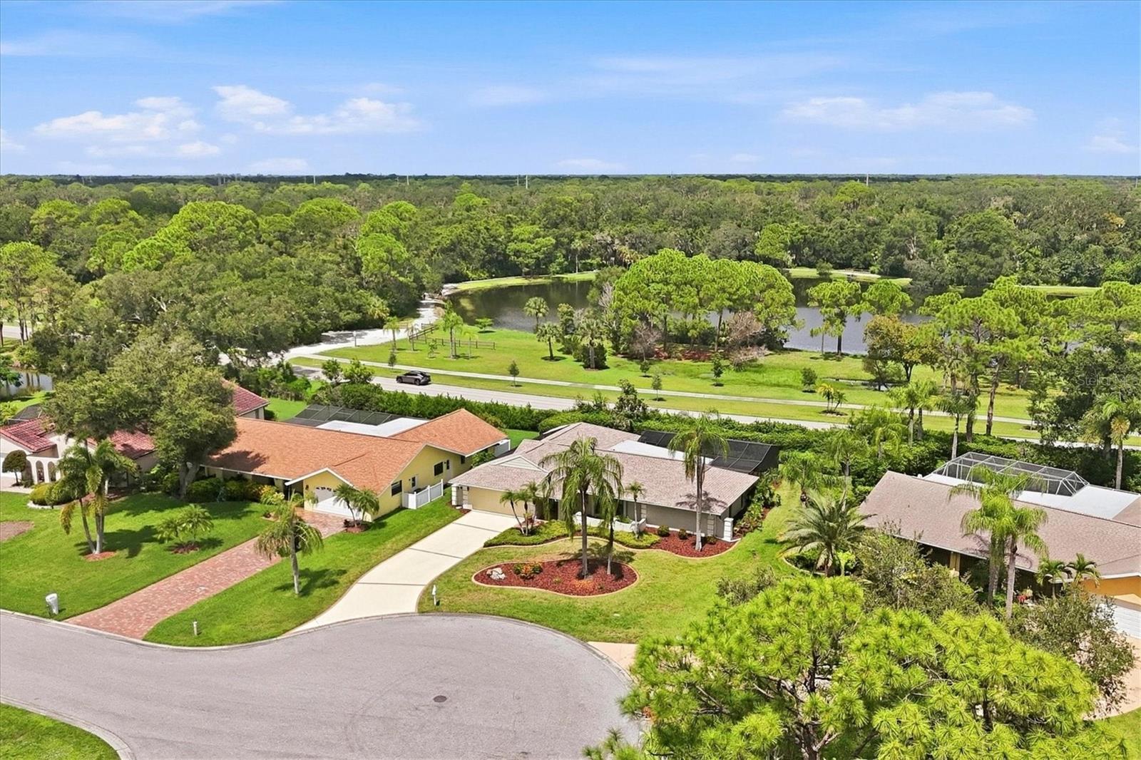 4865 GREYWOOD LN