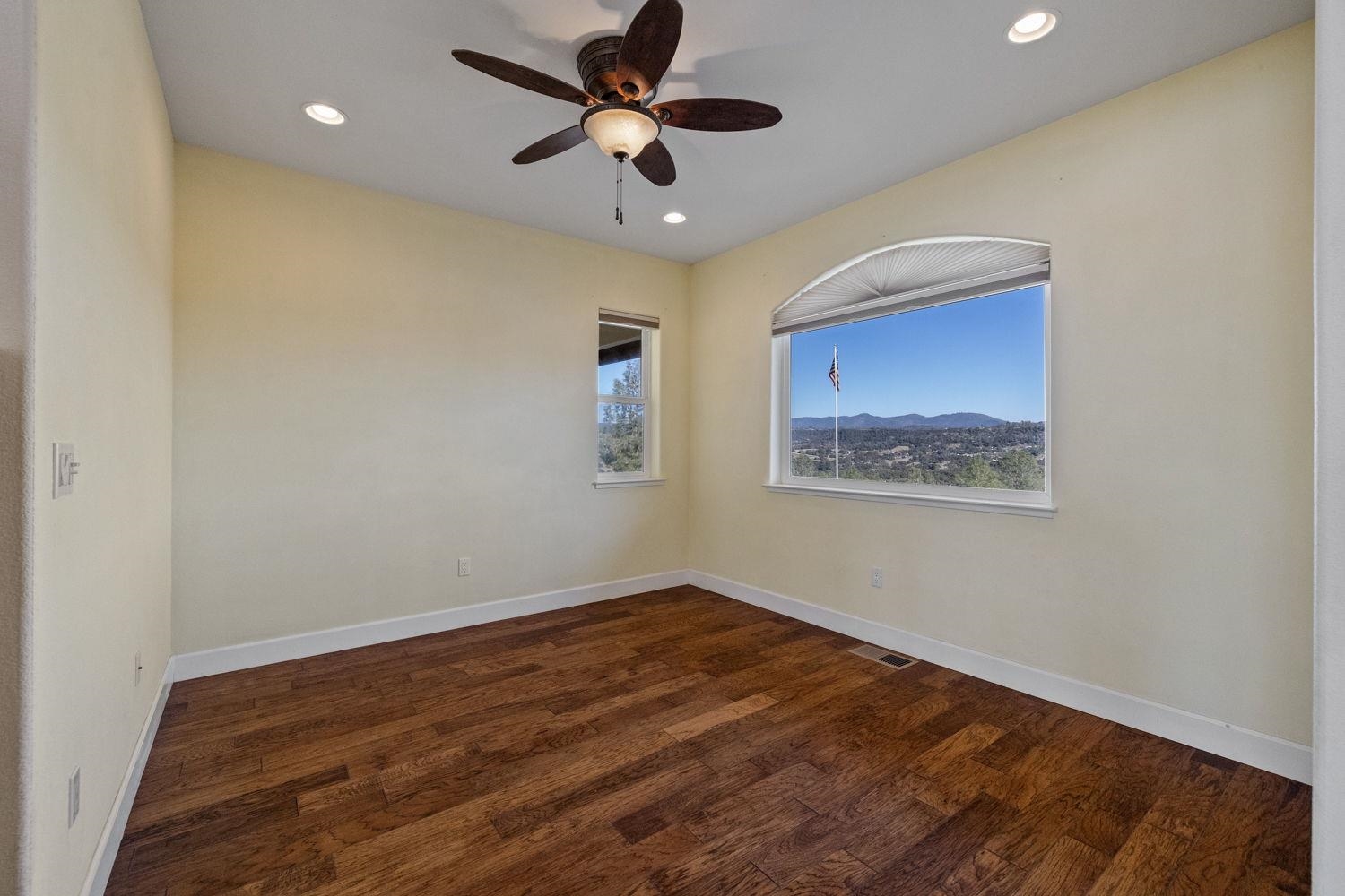 8417 French Flat