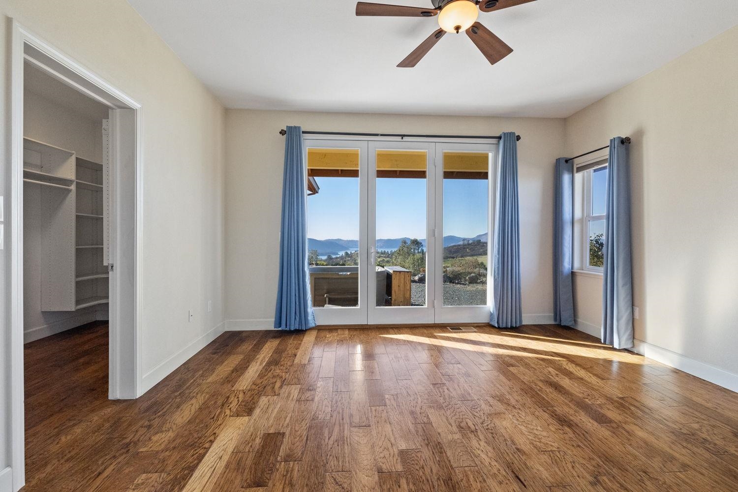 8417 French Flat