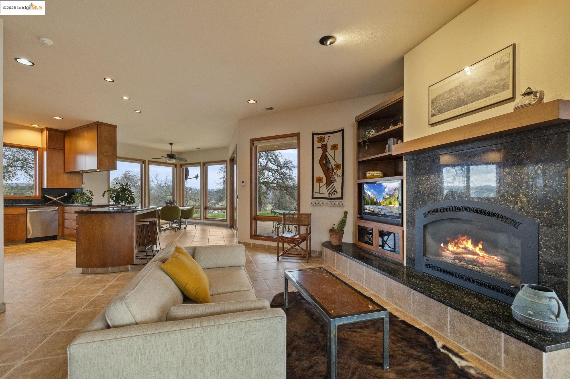 25775 Powell Ranch Rd