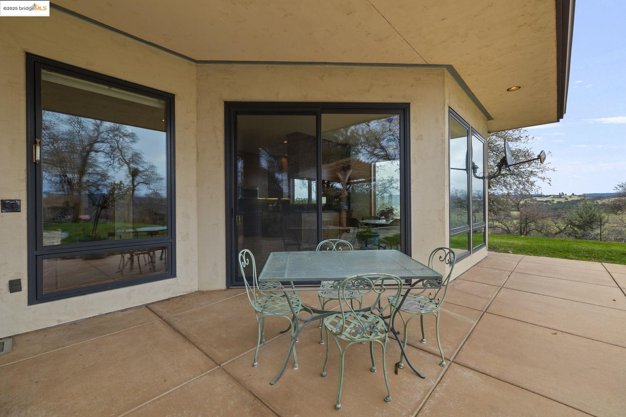 25775 Powell Ranch Rd