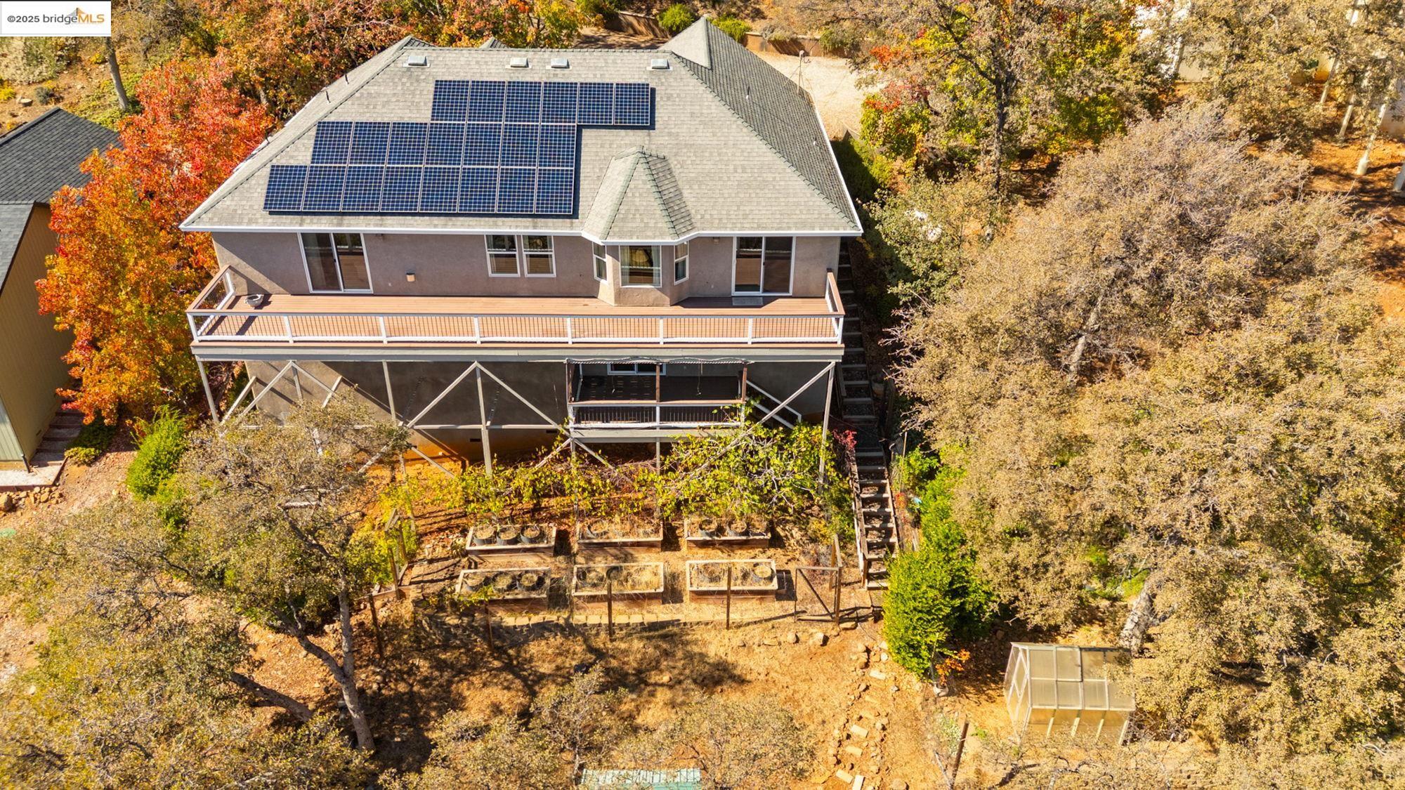 20565 Upper Hillview Dr