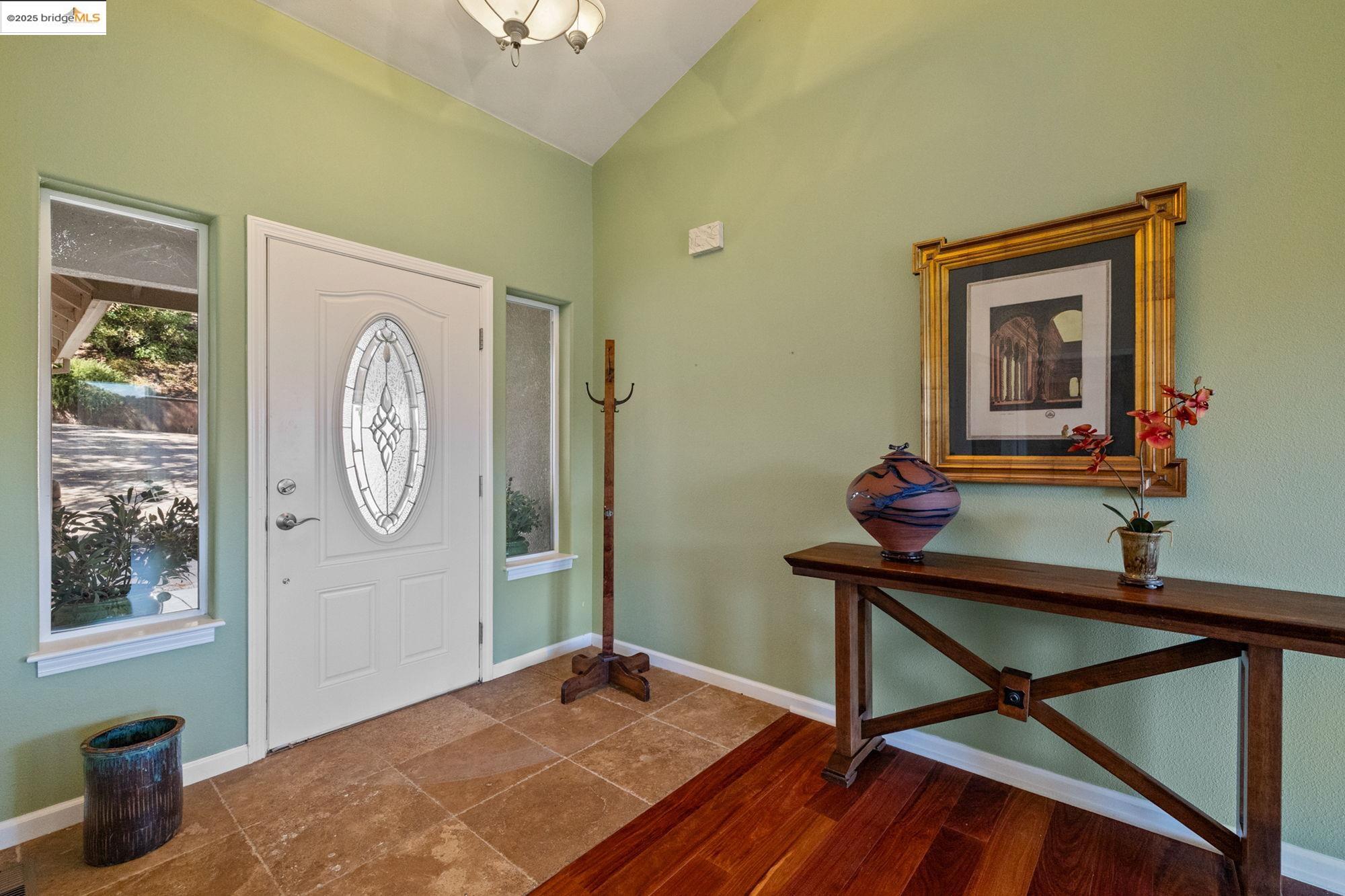 20565 Upper Hillview Dr