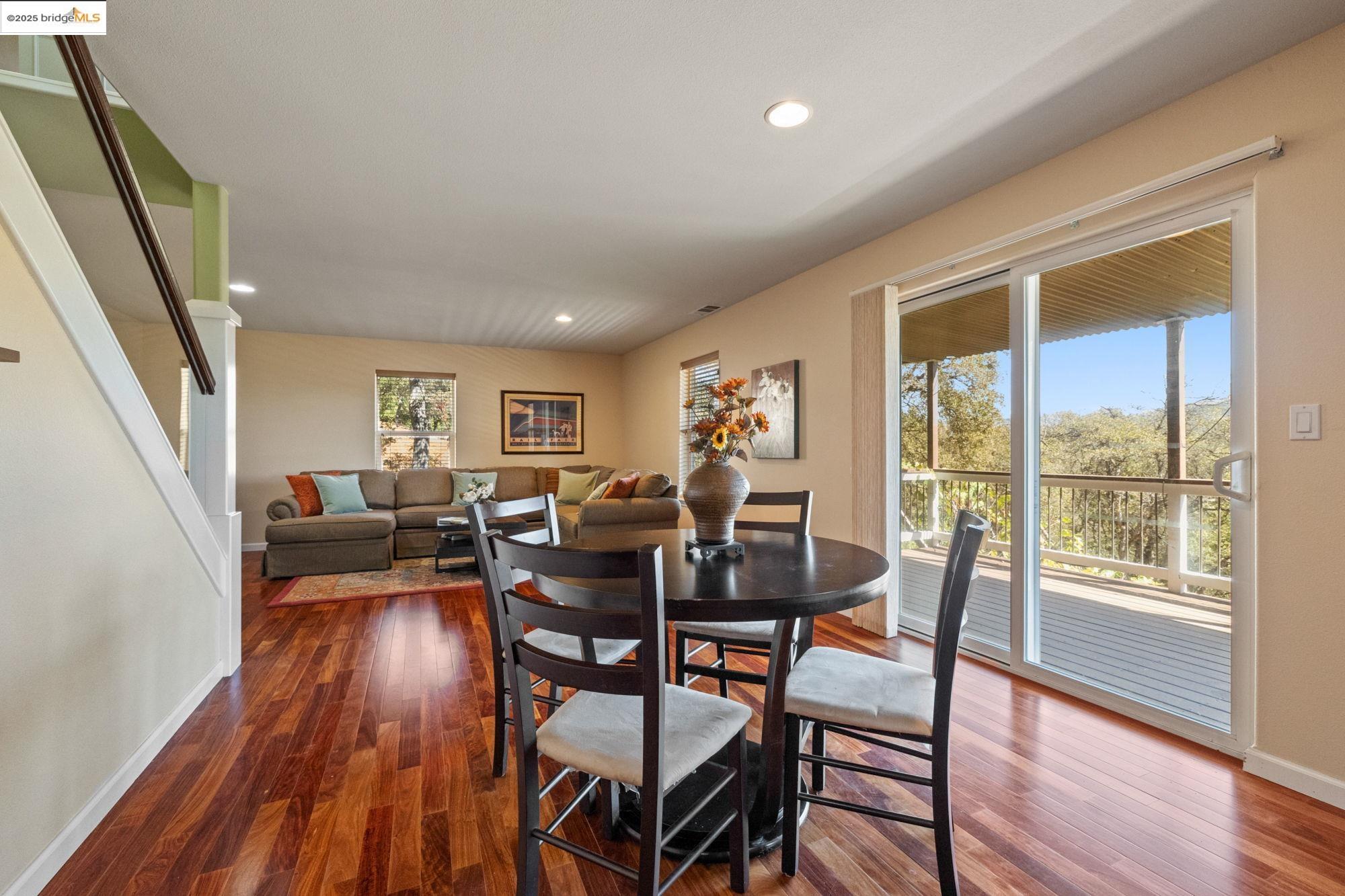 20565 Upper Hillview Dr