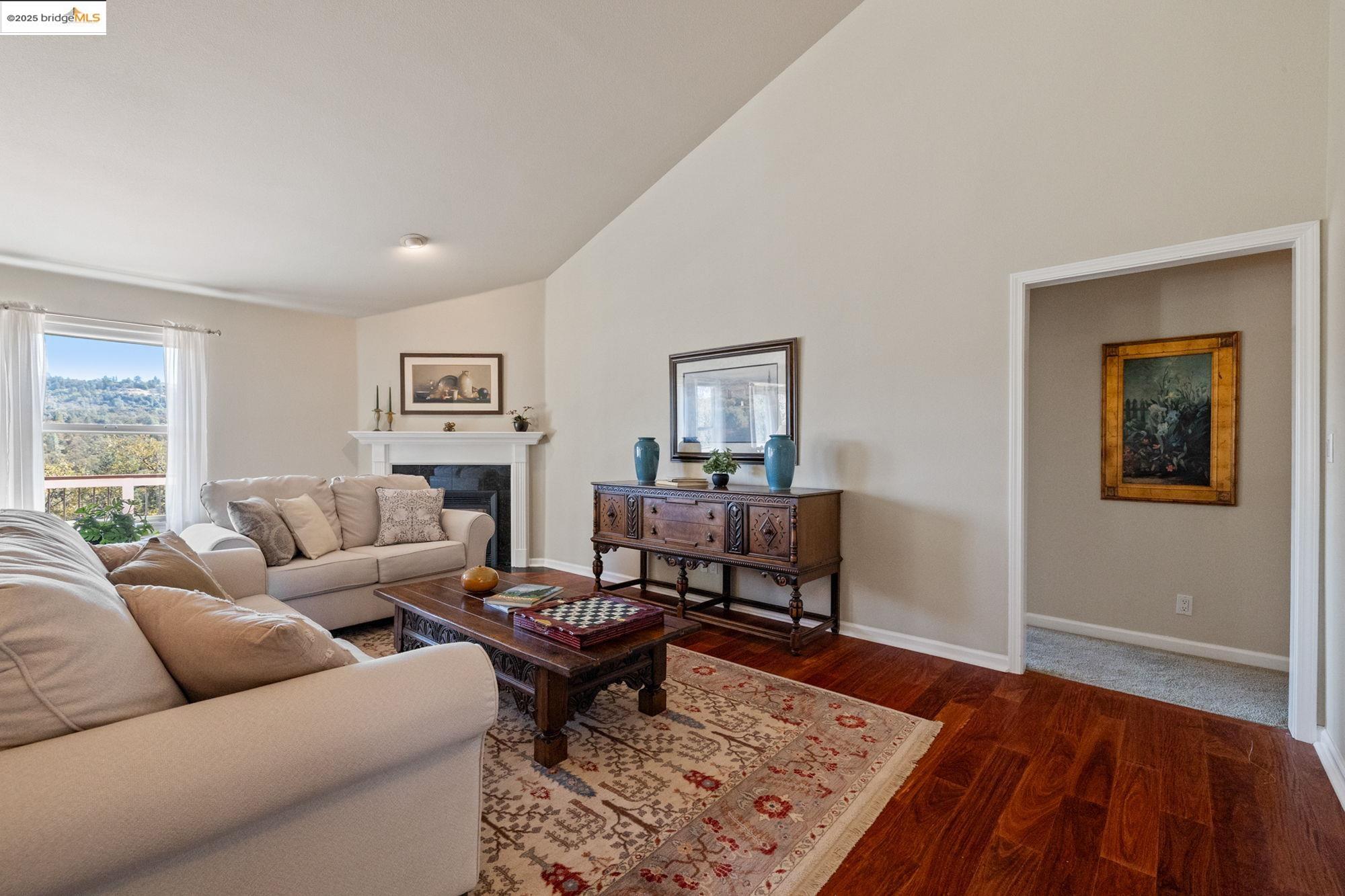 20565 Upper Hillview Dr