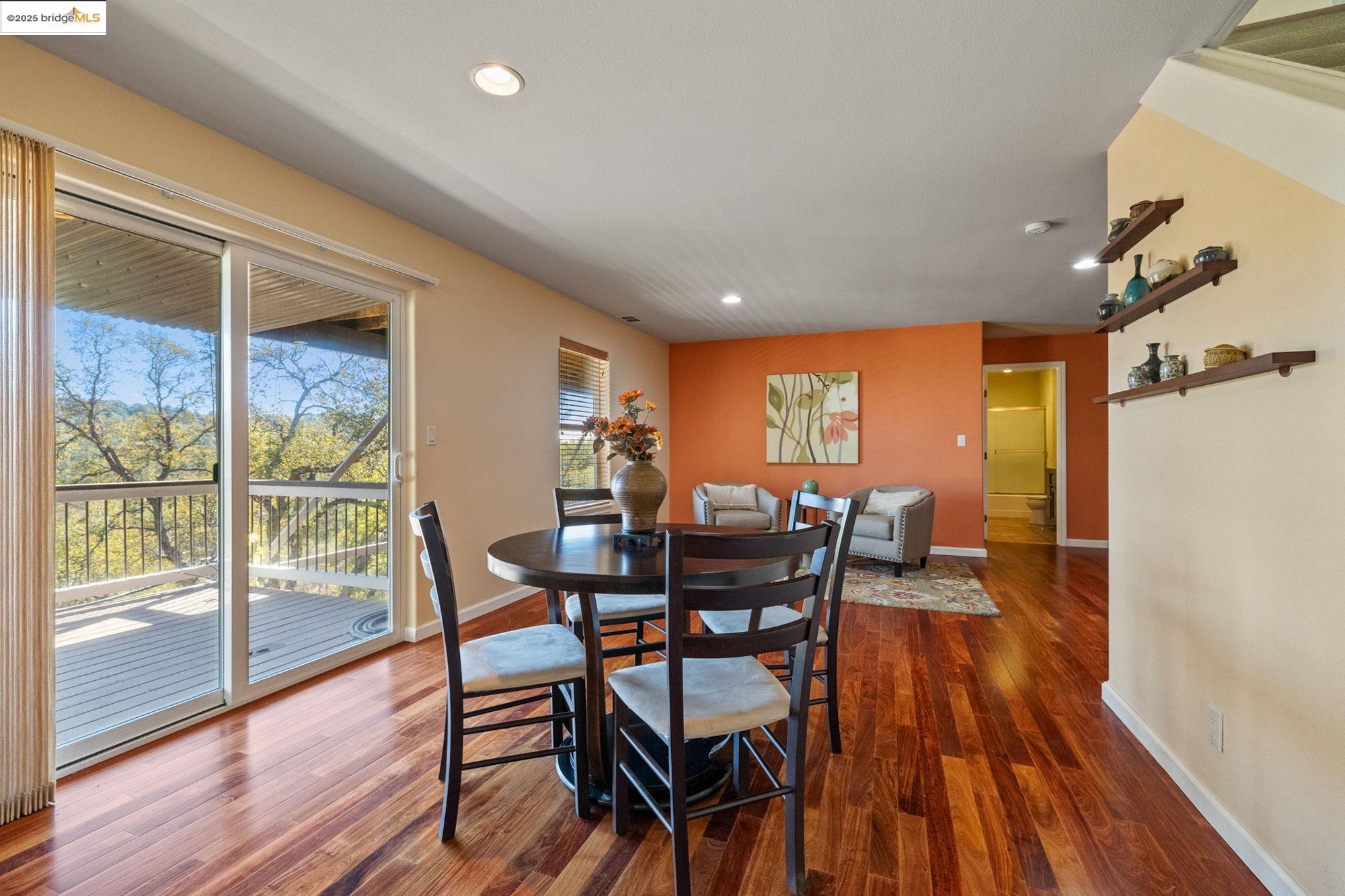 20565 Upper Hillview Dr