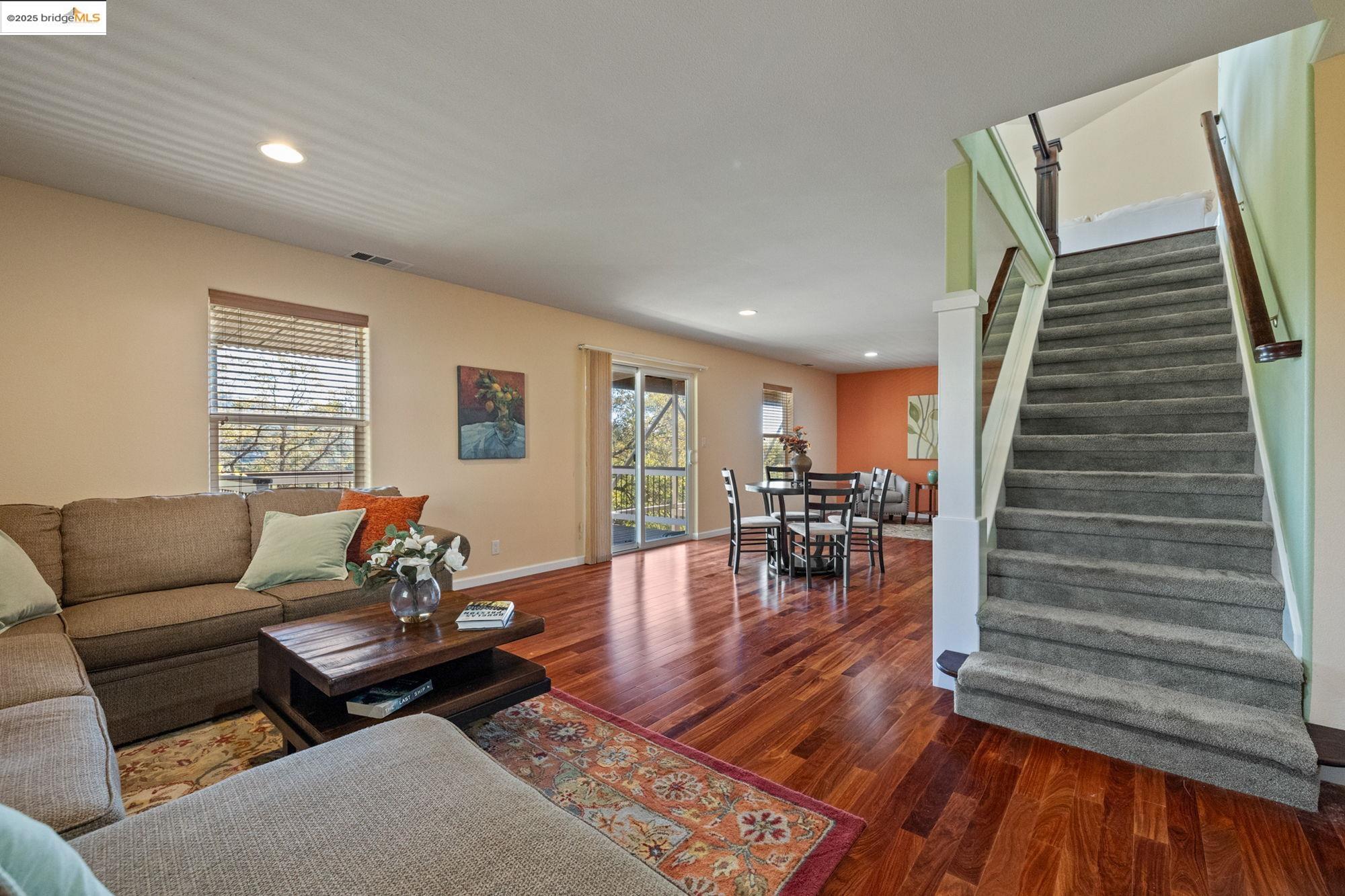 20565 Upper Hillview Dr