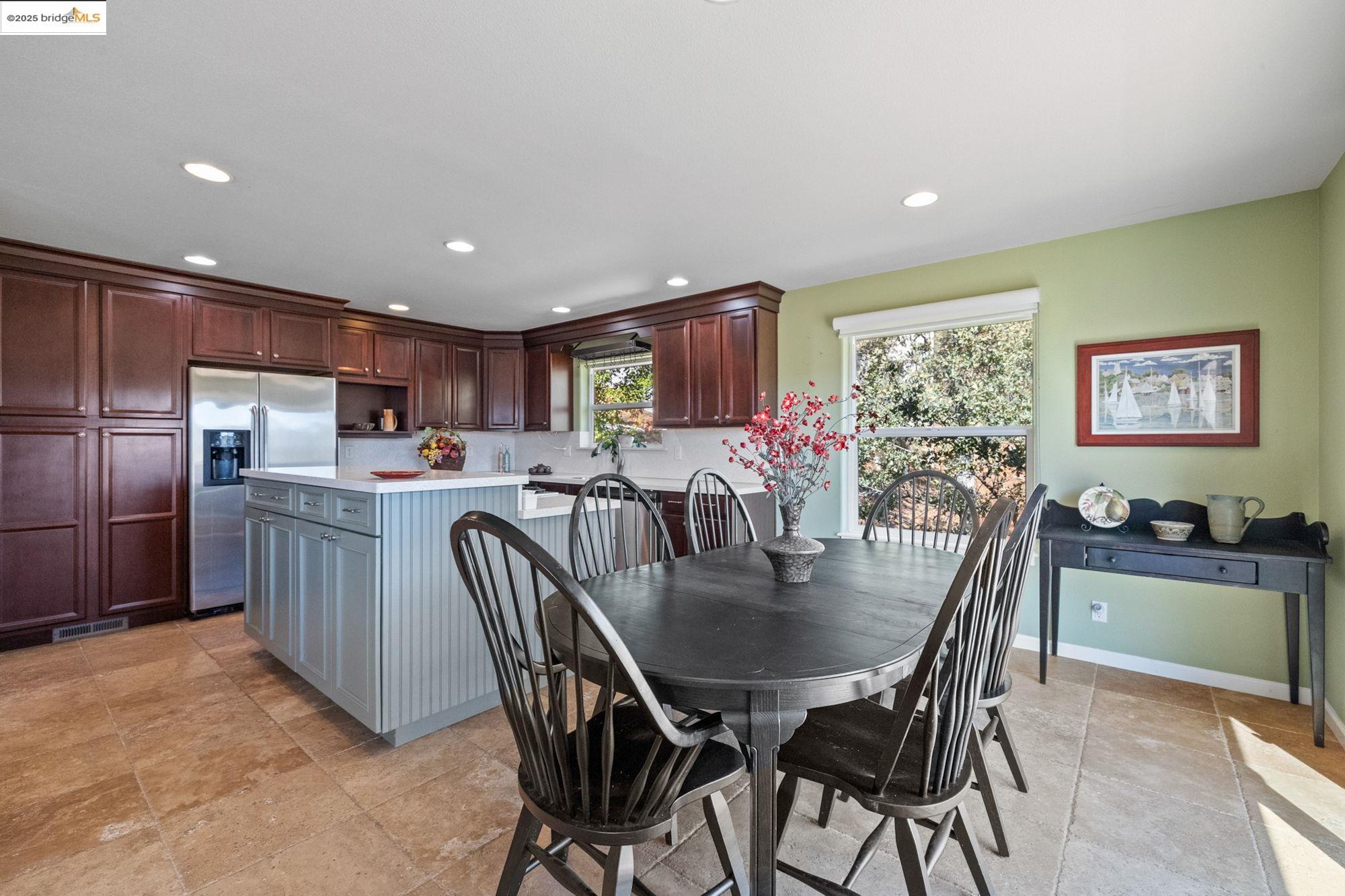 20565 Upper Hillview Dr