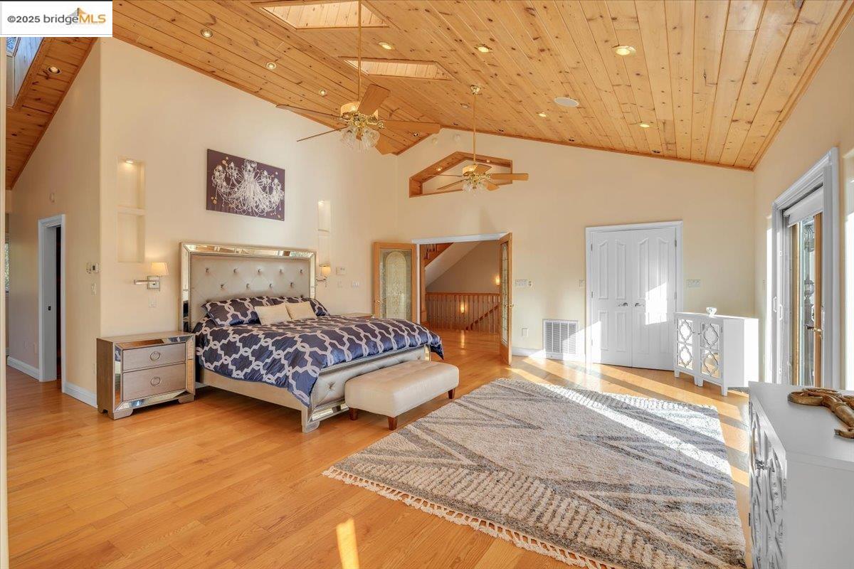 12881 Green Valley Cir