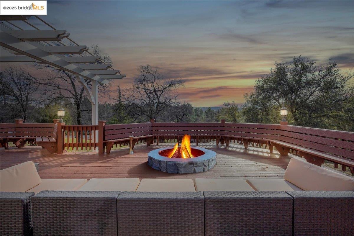 12881 Green Valley Cir