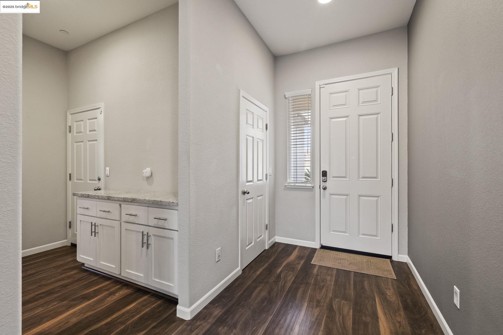 1513 Cloverfield Ct