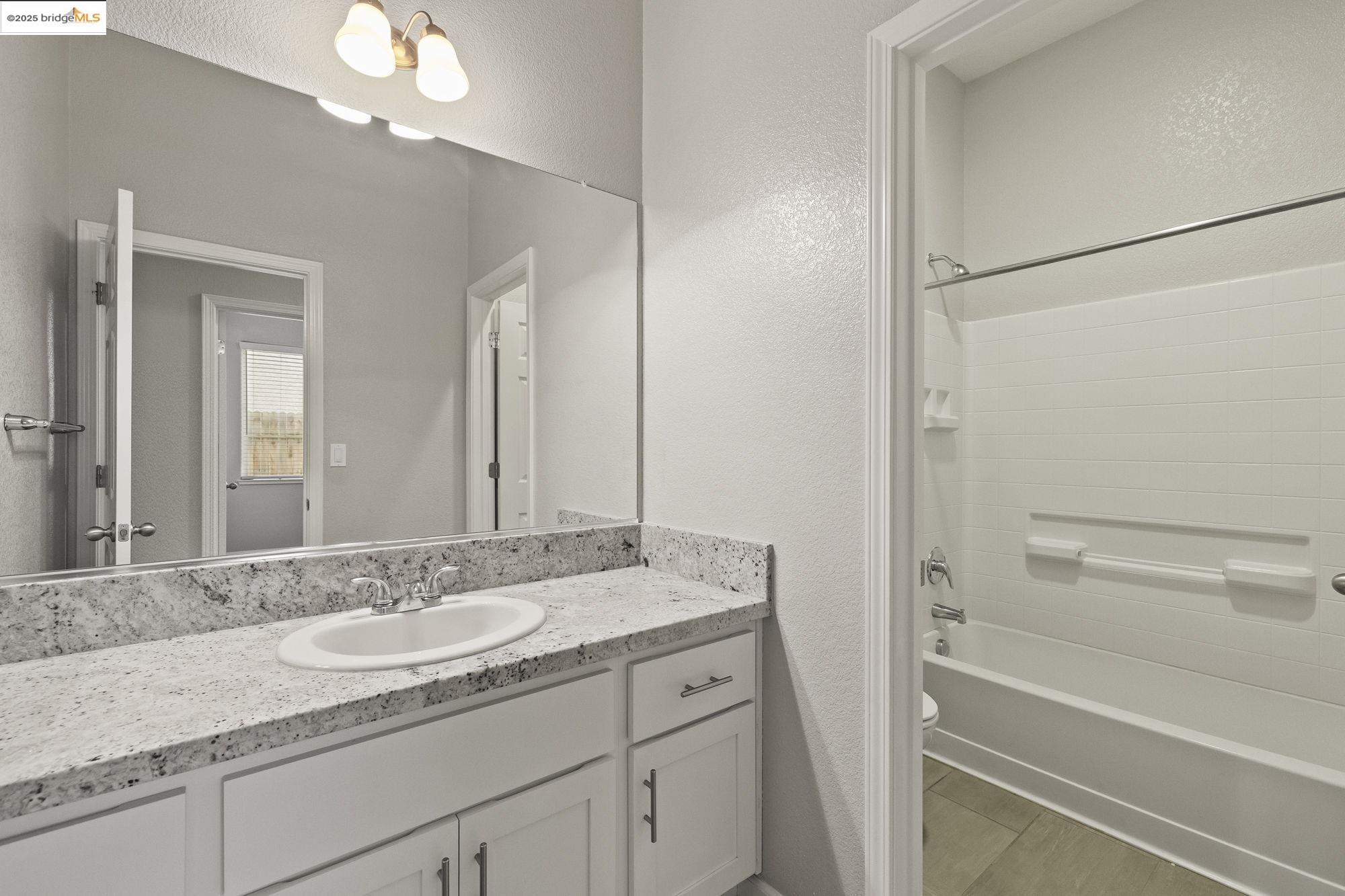 1513 Cloverfield Ct