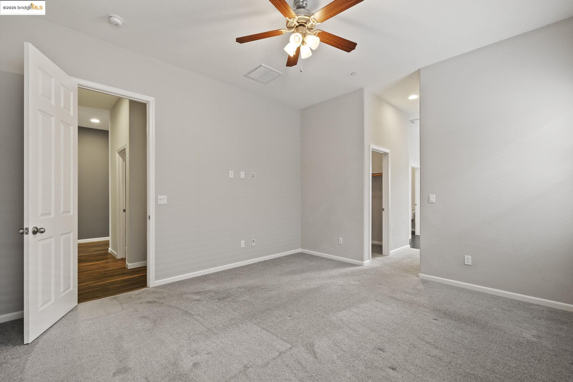 1513 Cloverfield Ct