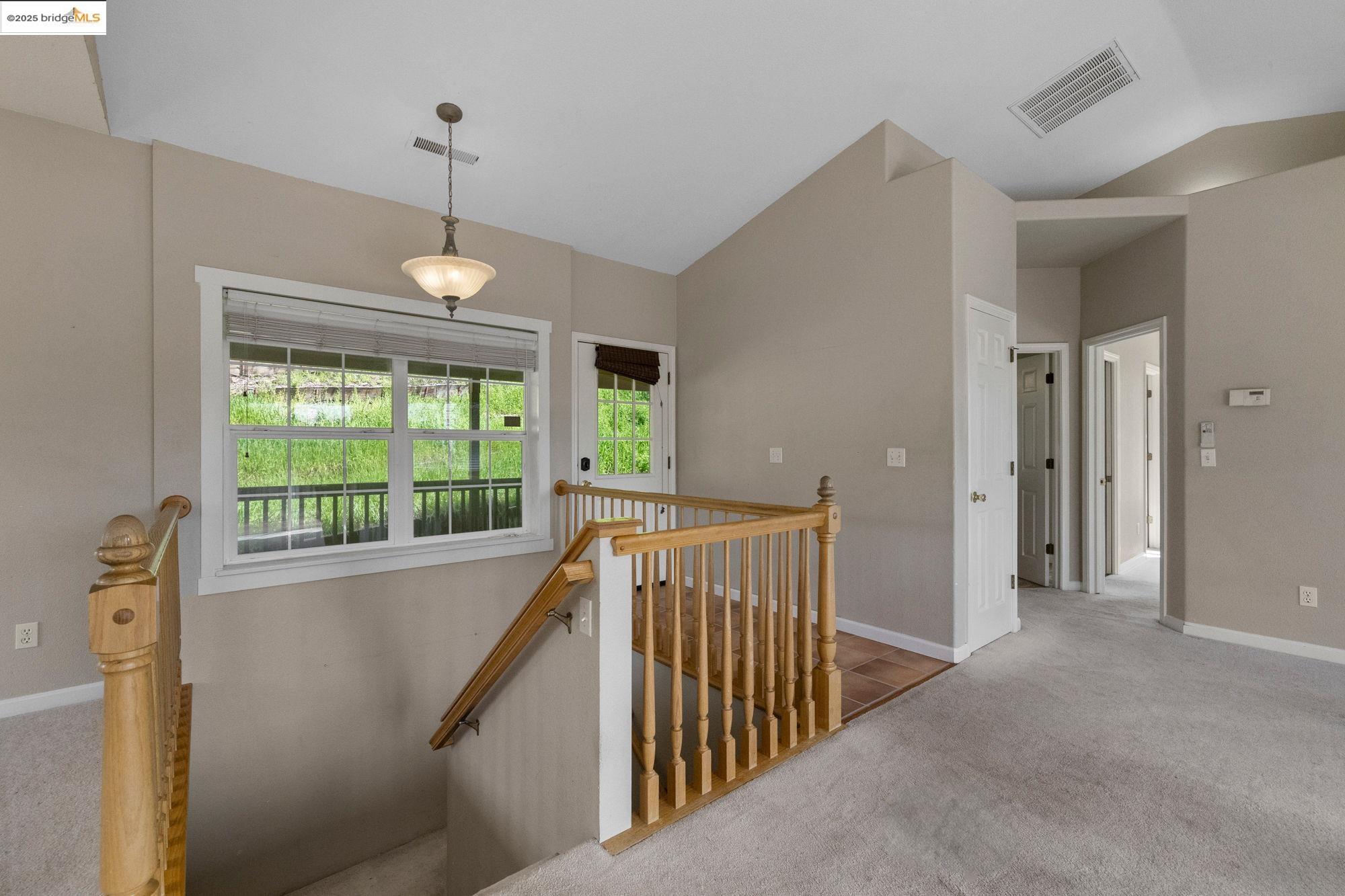 253 Arbona Cir S