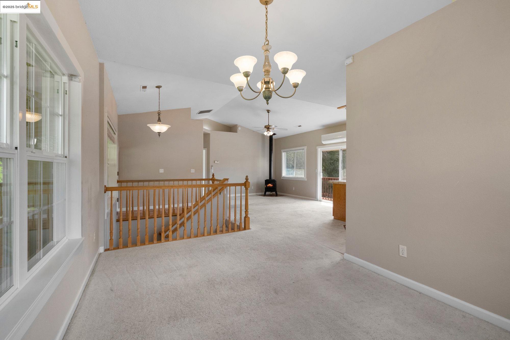 253 Arbona Cir S