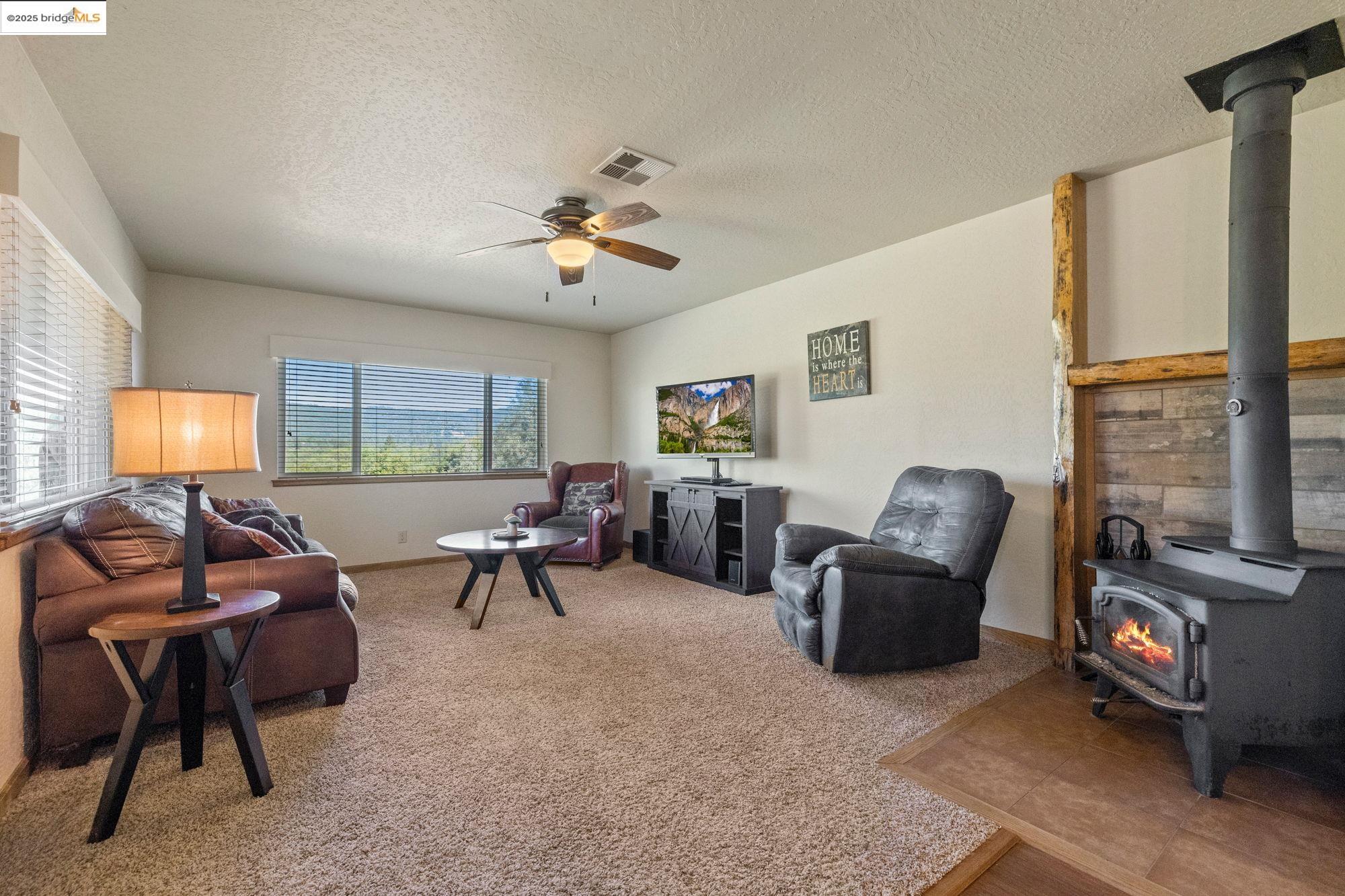20913 Phoenix Lake Rd