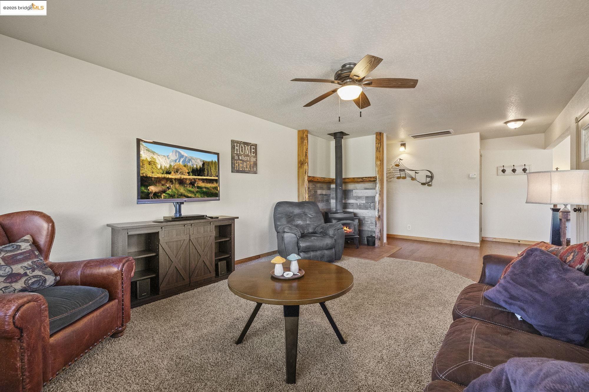 20913 Phoenix Lake Rd