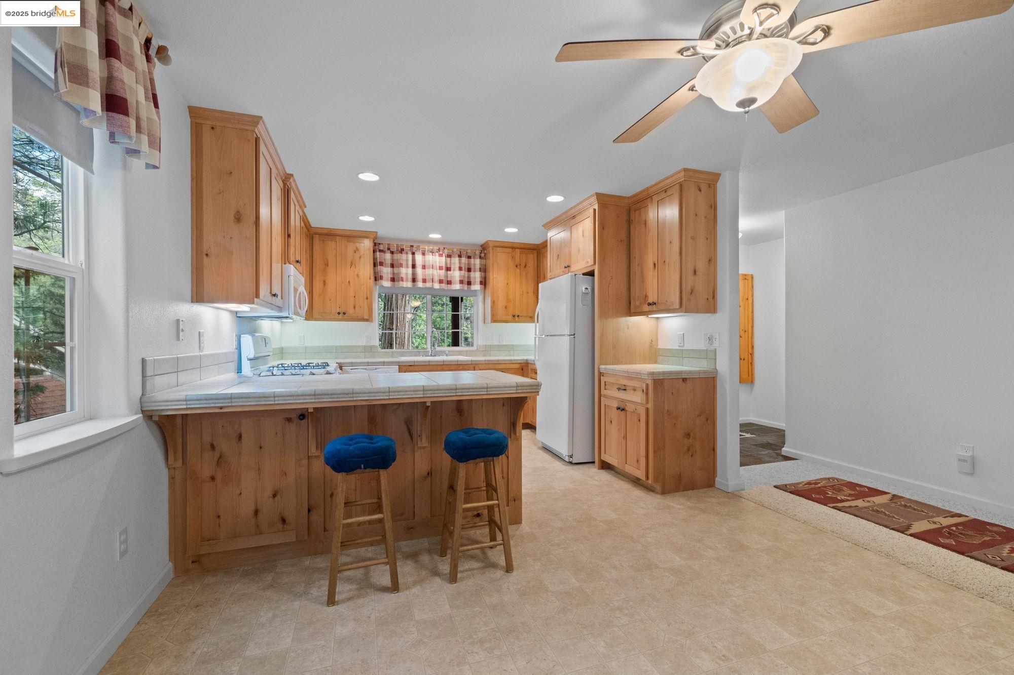 24092 Broken Bit Rd.