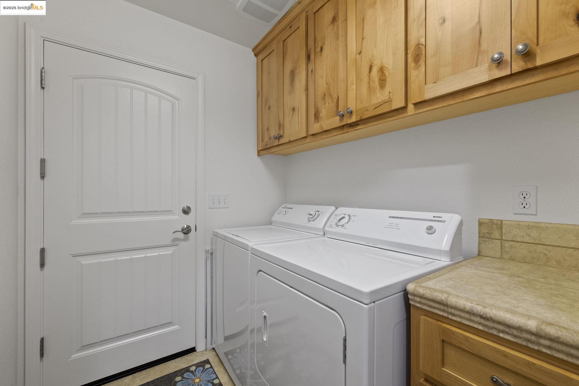 24092 Broken Bit Rd.