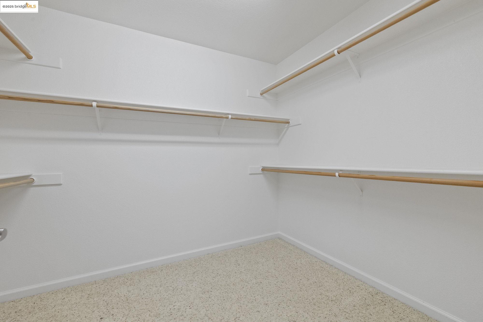 24092 Broken Bit Rd.