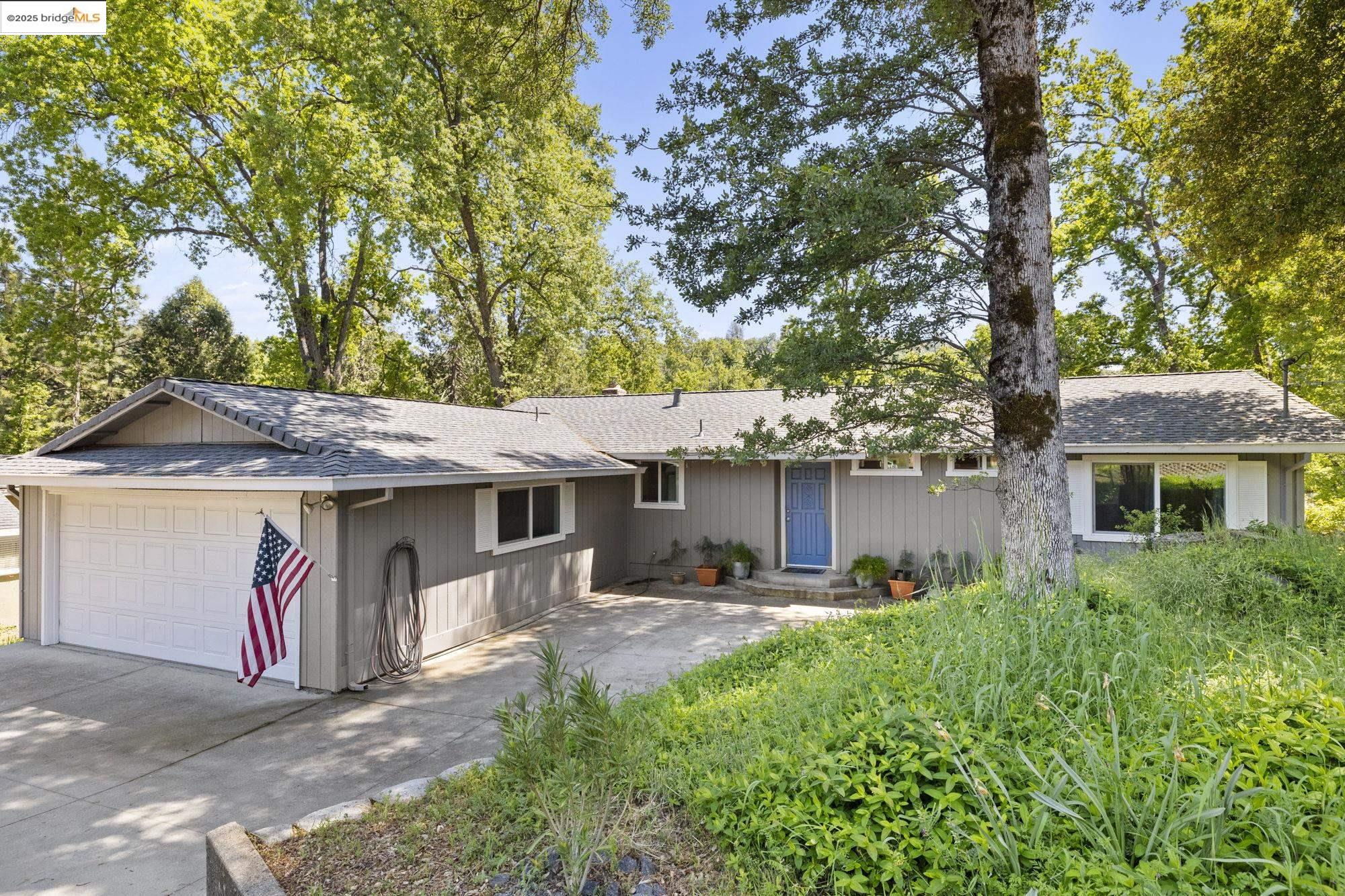 15453 Camino Del Parque