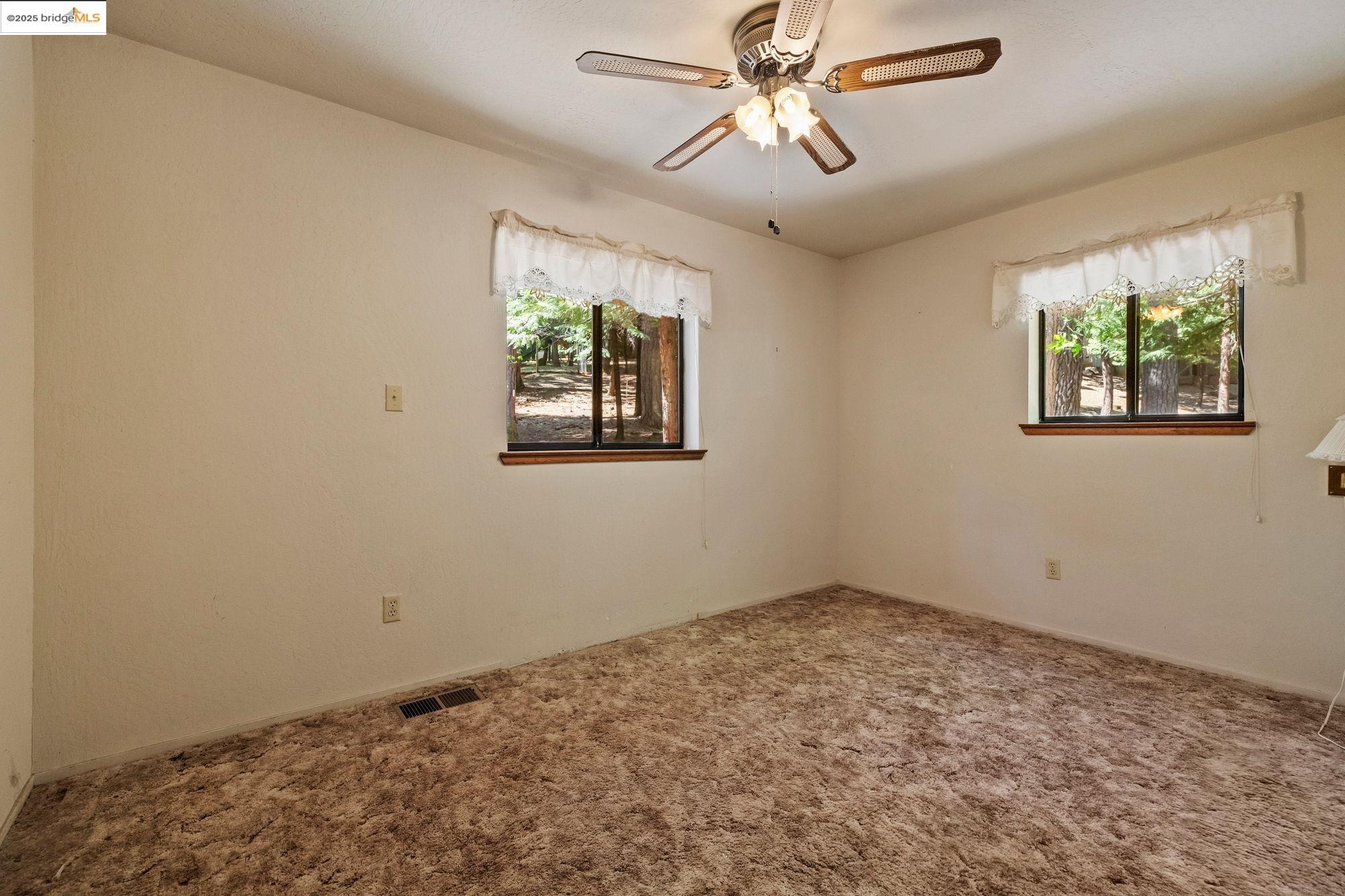 17070 Broken Pine Rd