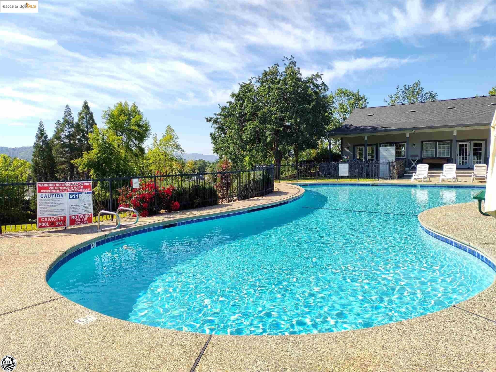 12660 Red Chestnut Ln Spc 24 # 24