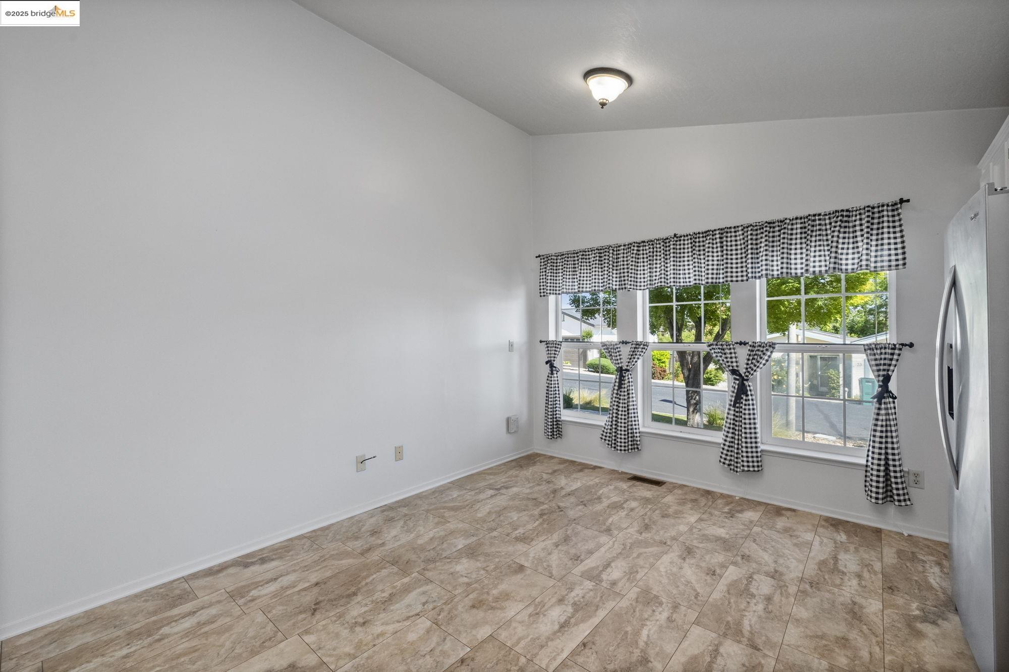 12660 Red Chestnut Ln Spc 24 # 24