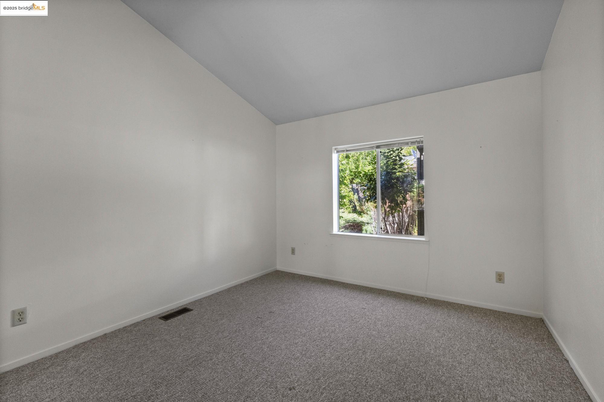 12660 Red Chestnut Ln Spc 24 # 24