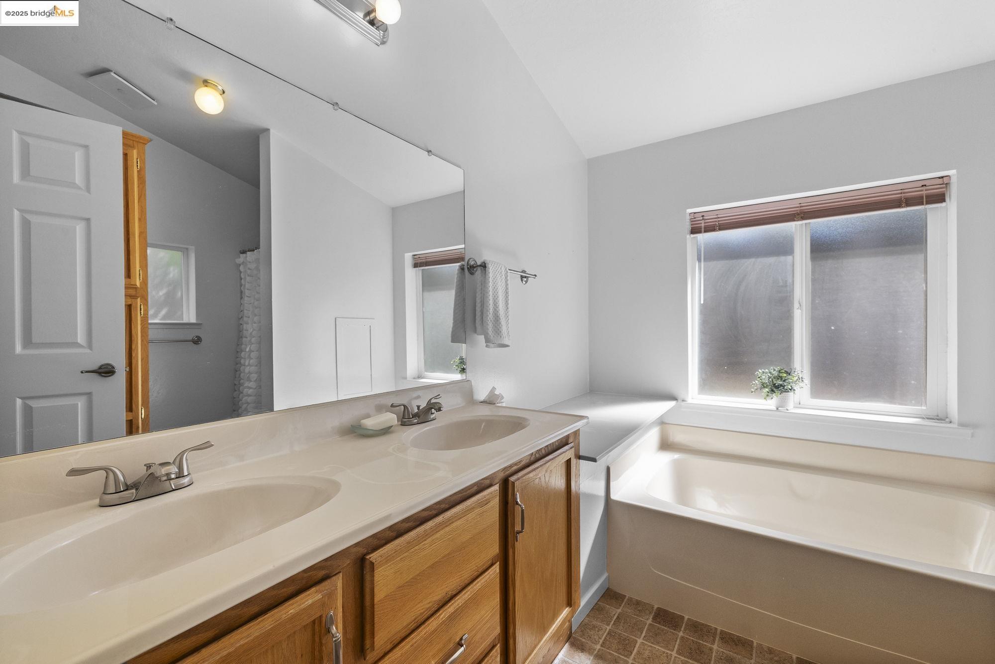 12660 Red Chestnut Ln Spc 24 # 24
