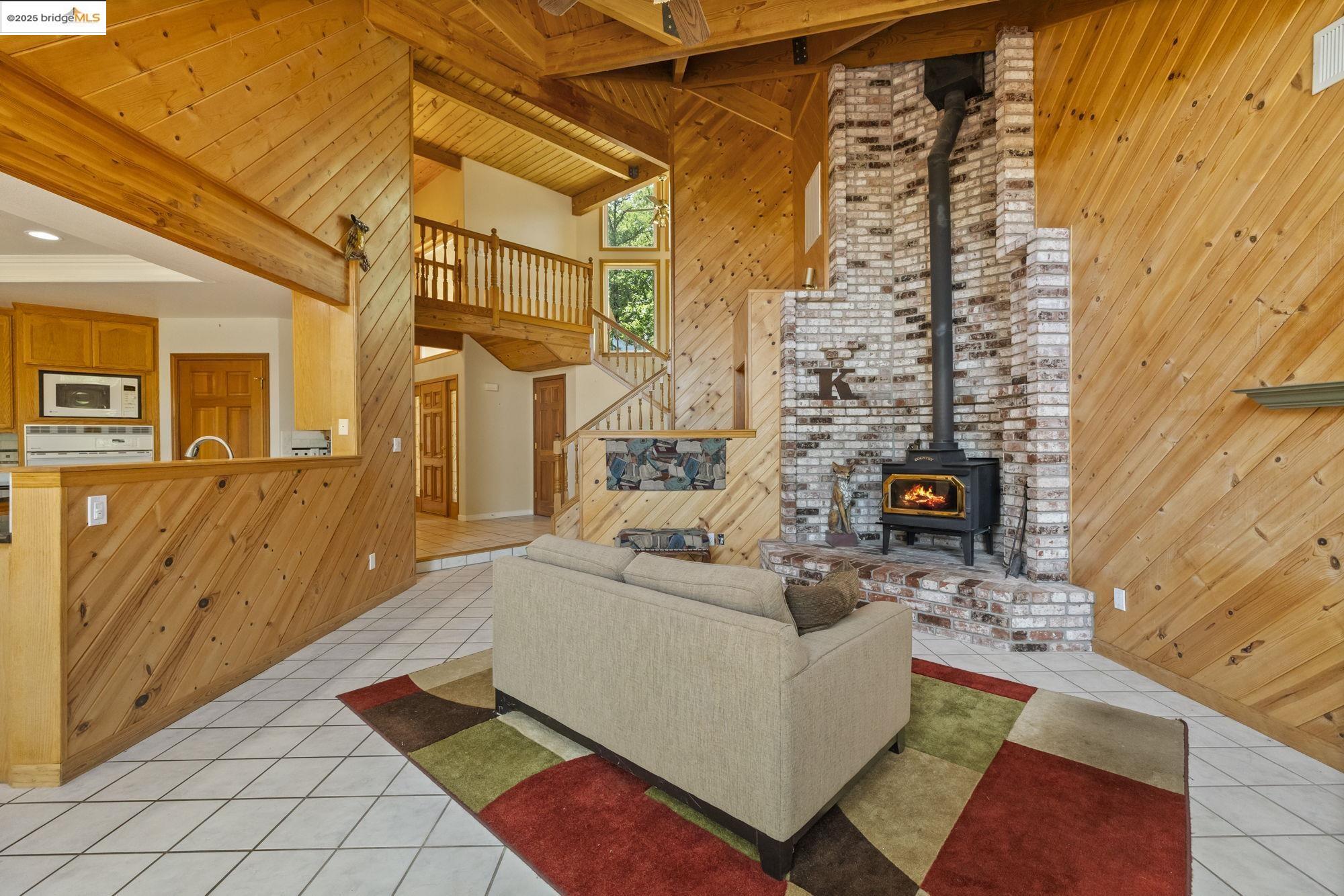 21823 Lyons Bald Mountain Rd