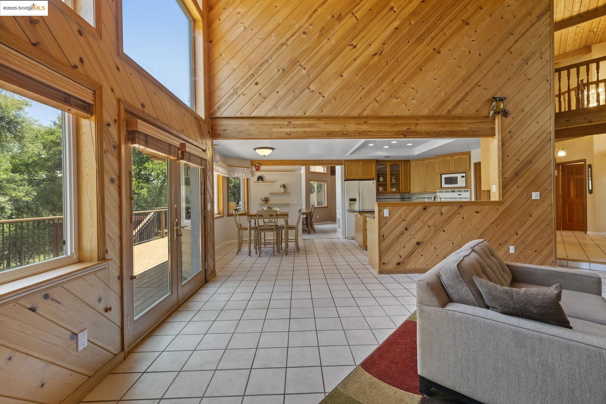 21823 Lyons Bald Mountain Rd