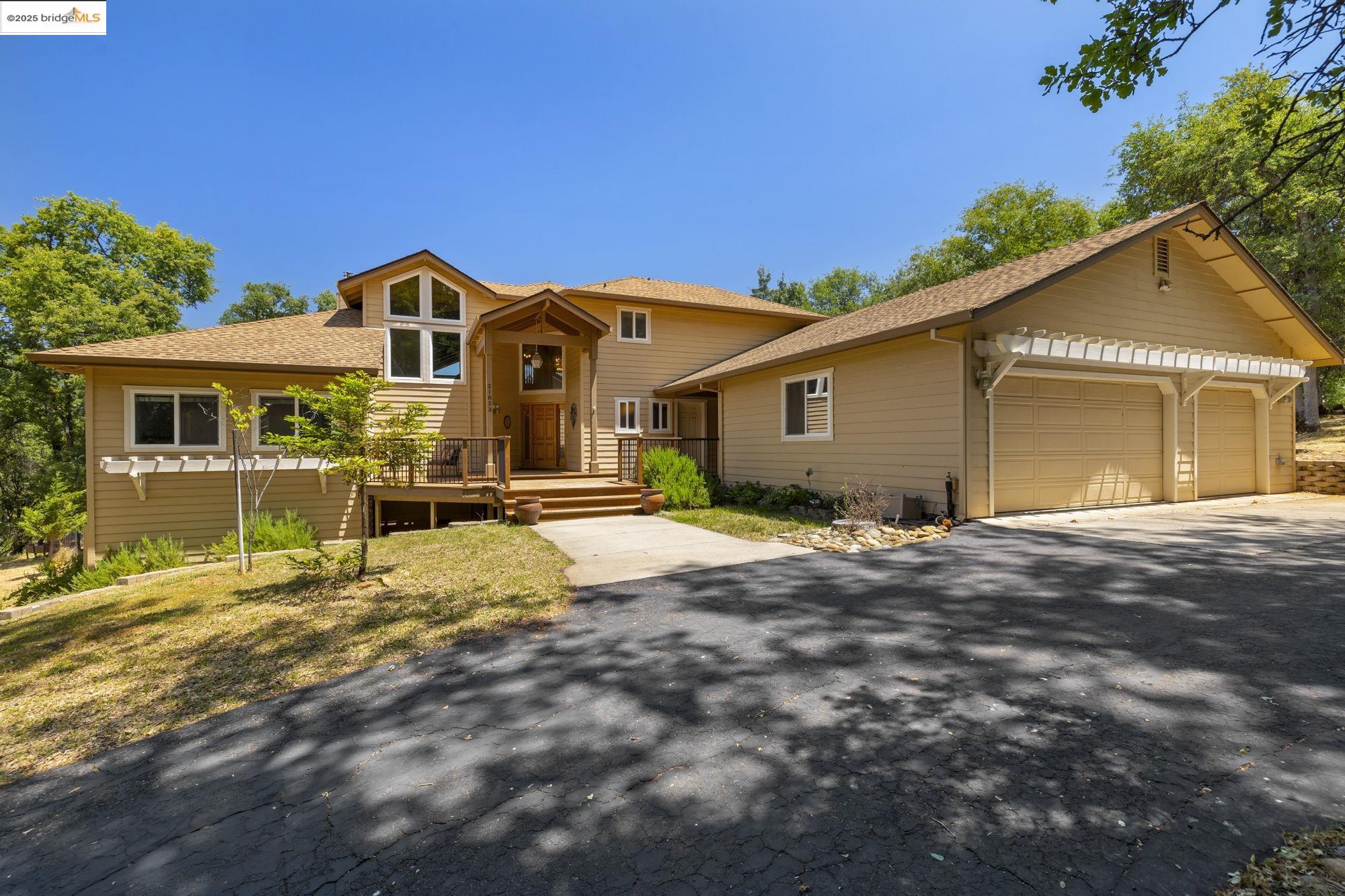 21823 Lyons Bald Mountain Rd