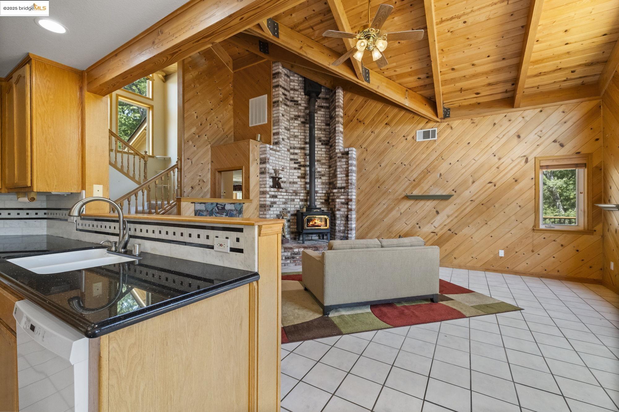 21823 Lyons Bald Mountain Rd