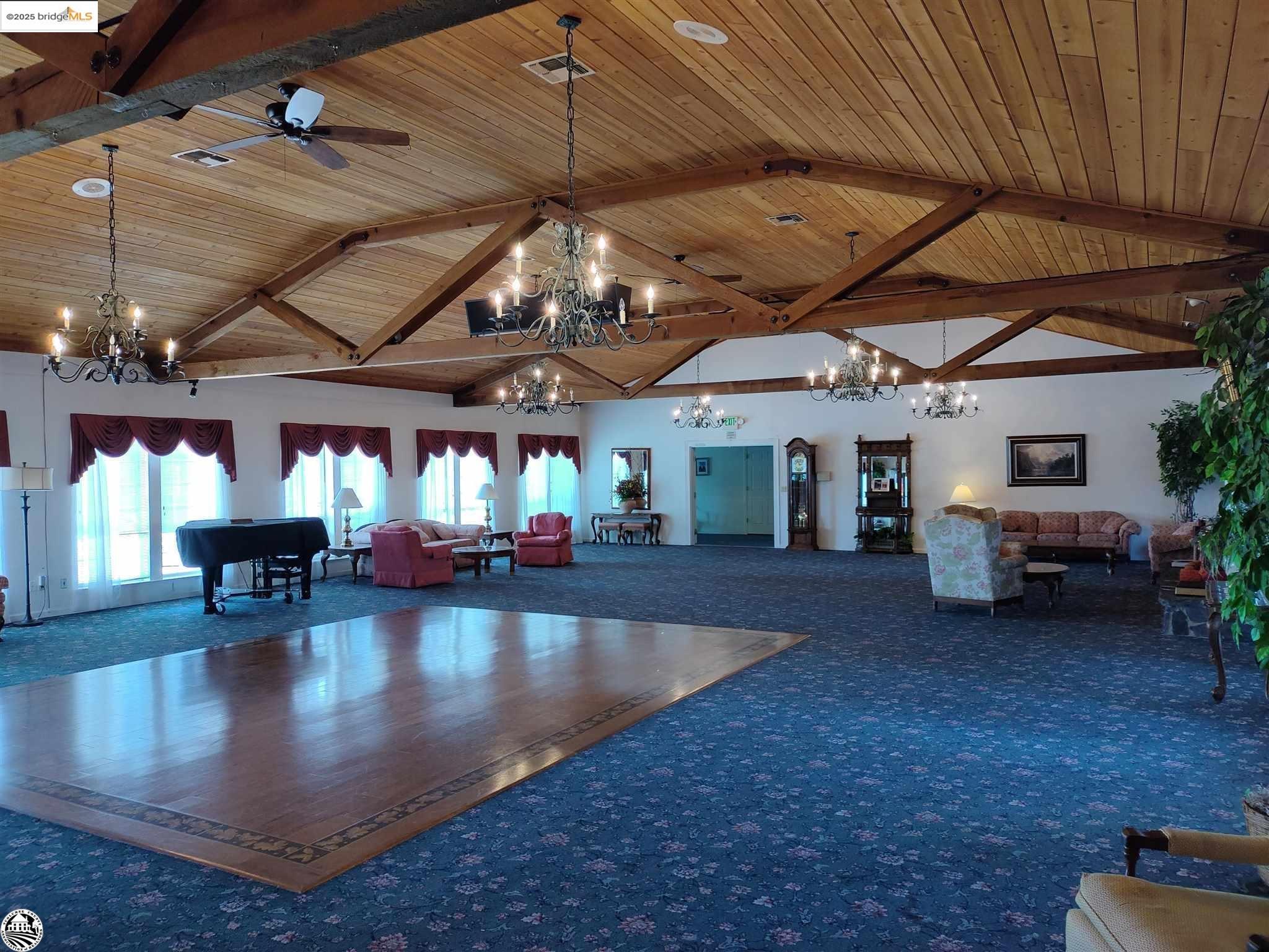 12700 Red Maple Cir SPC 39