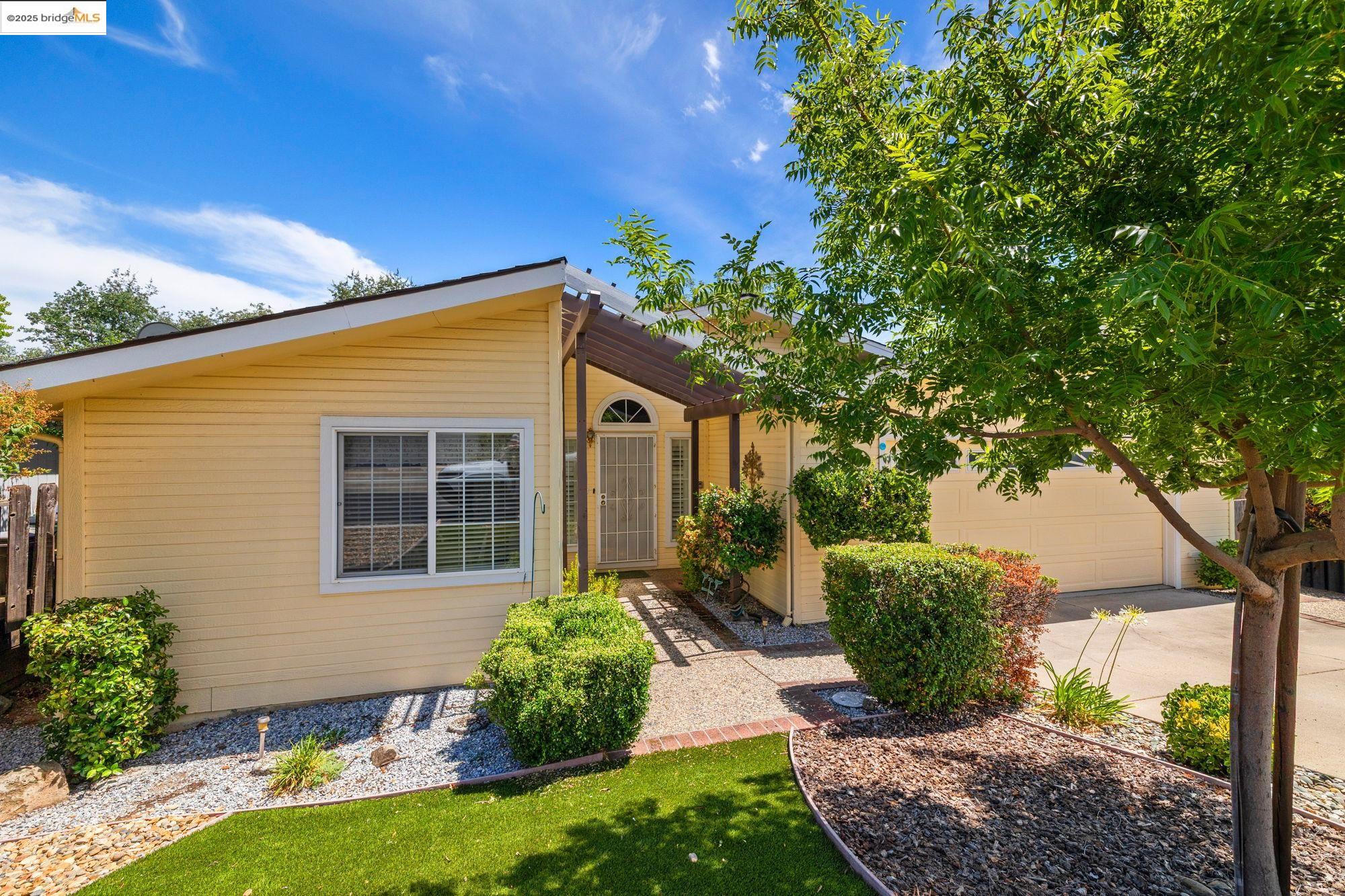 12700 Red Maple Cir SPC 39