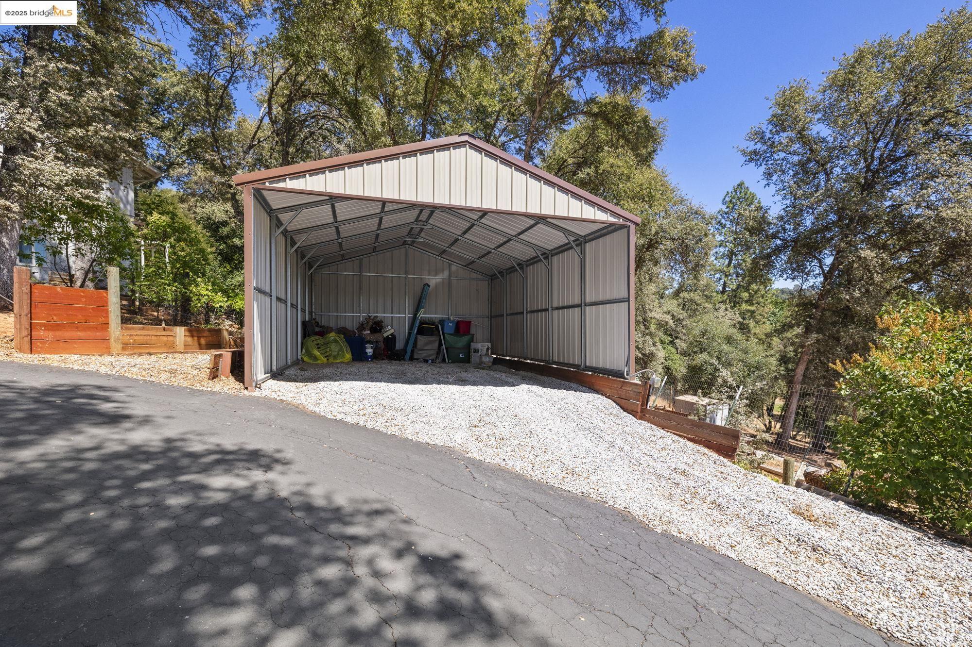 14147 Alder Ln