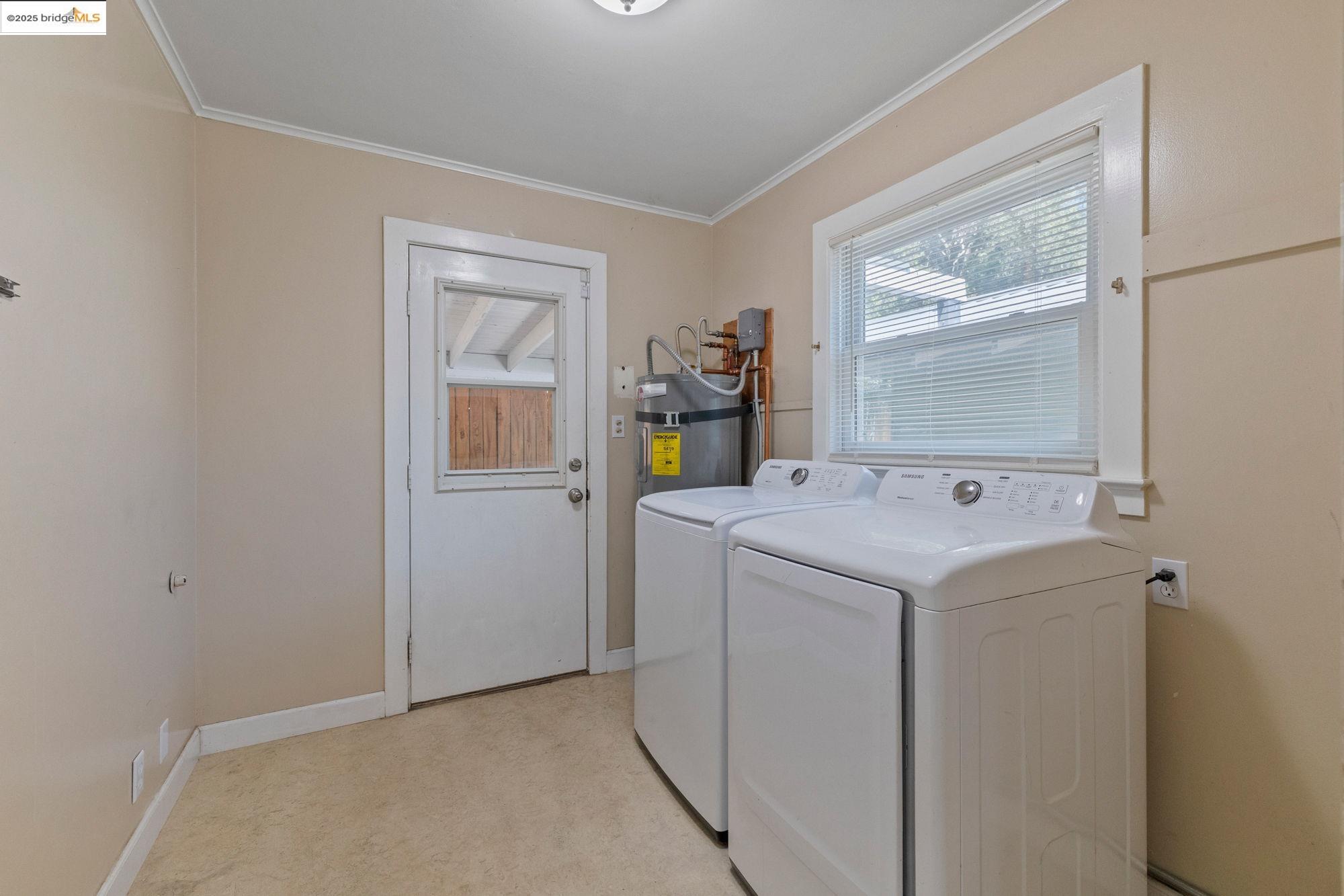 708 E Bald Mountain Rd