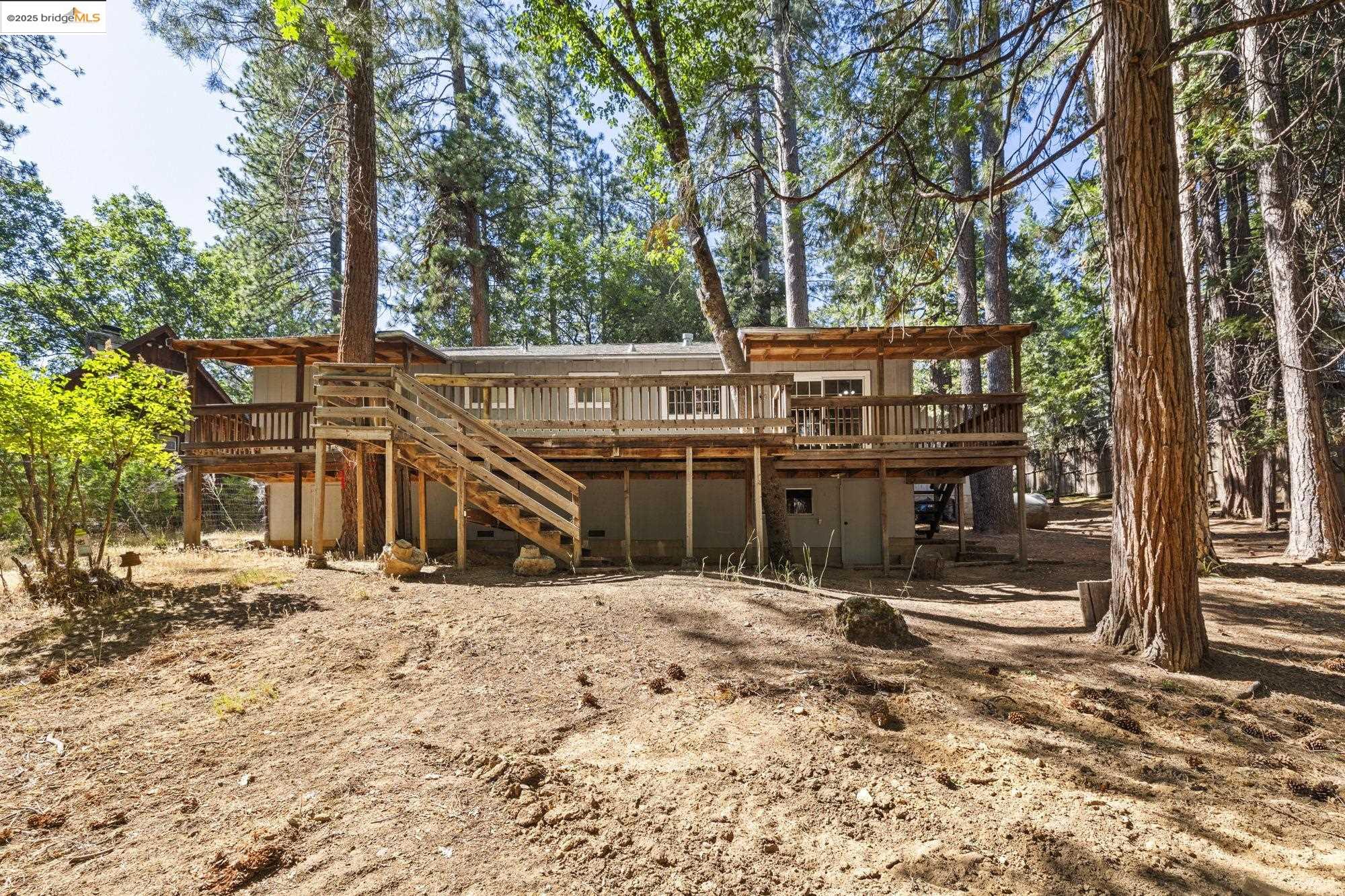 22977 Hawk Ln